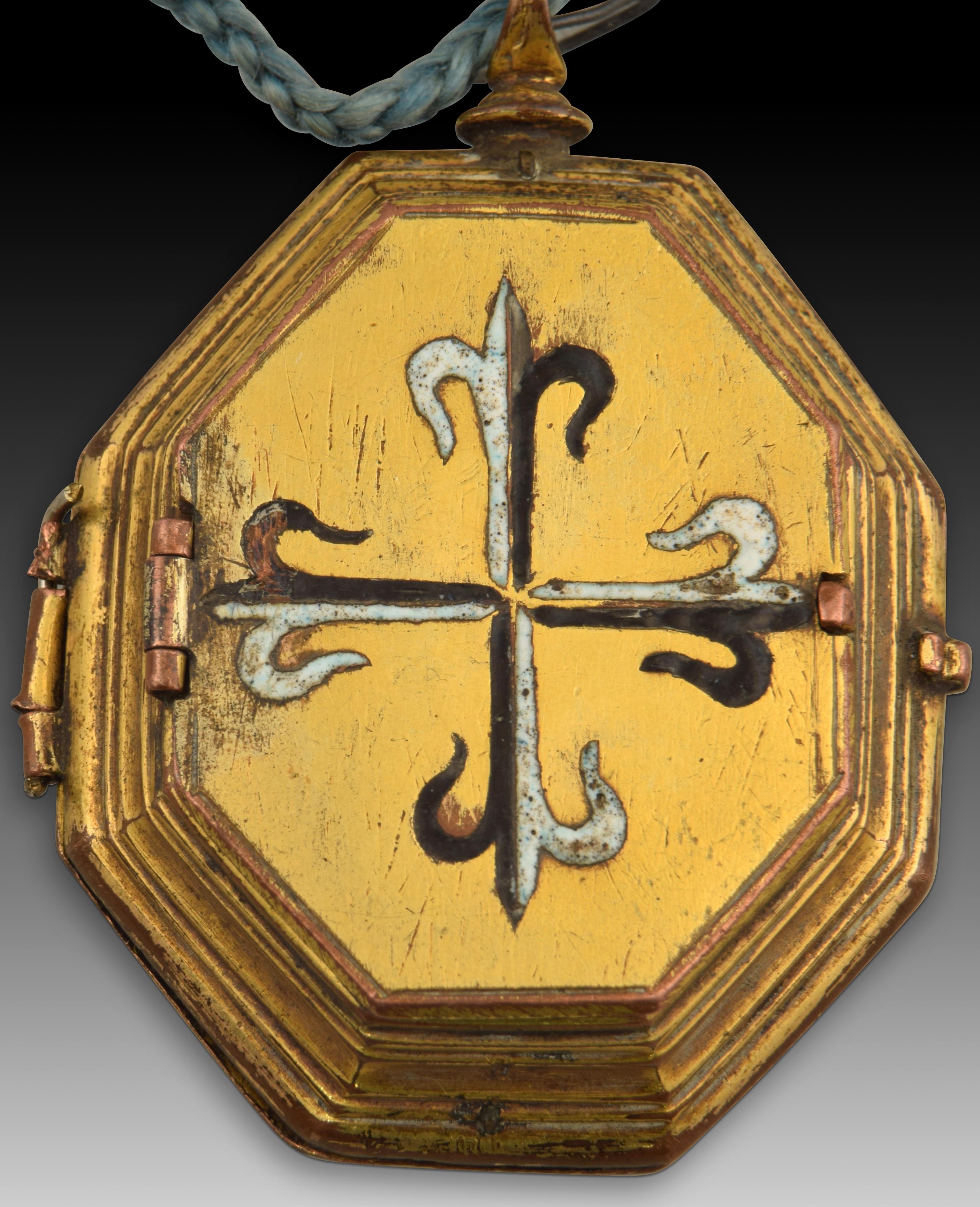 18th Century and Earlier Reliquary Pendant with a Cross of Santo Domingo, Gilt Bronze, Enamels, 17th C