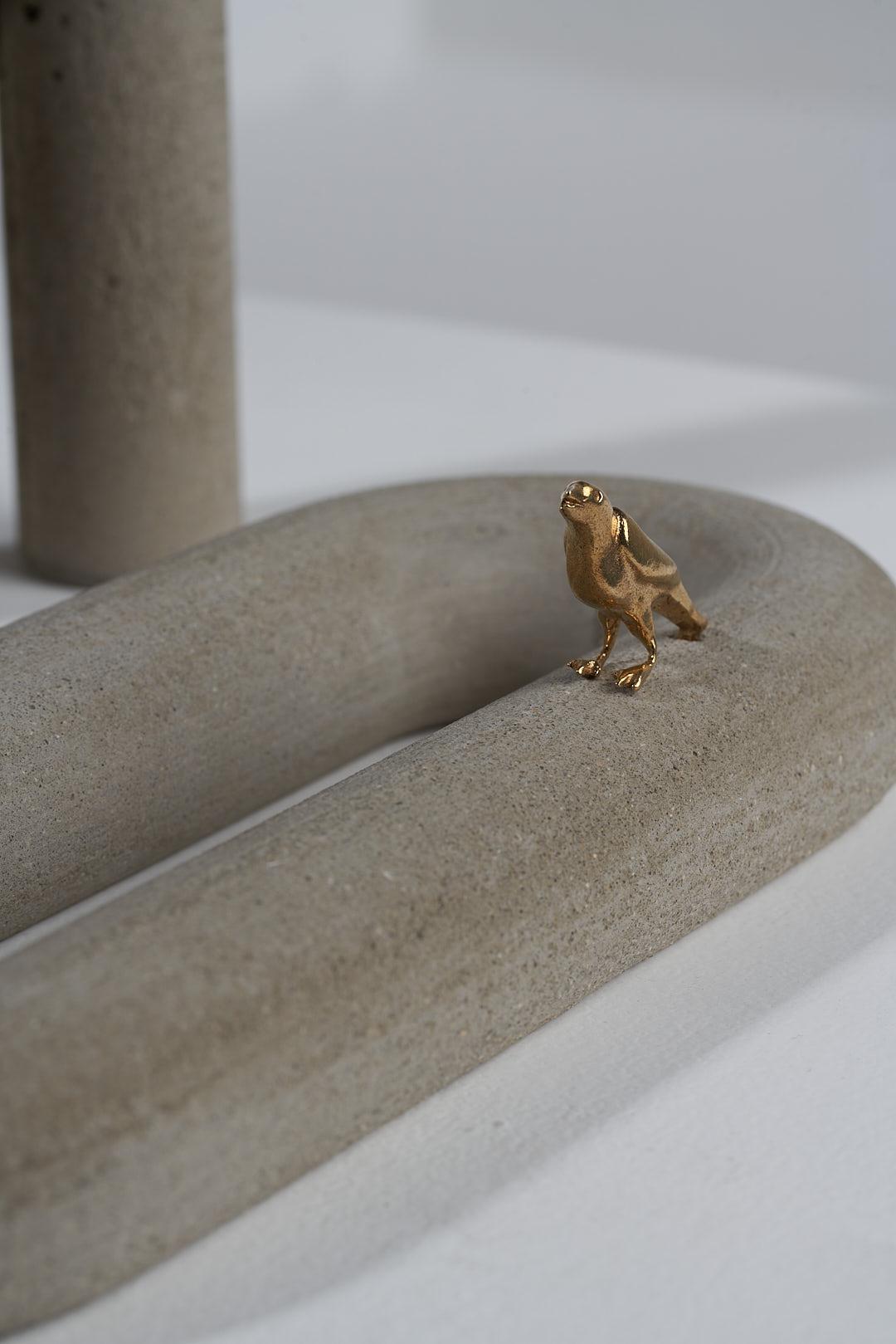 Minimalist Remanso Series, Bird Concrete Table Sculptures For Sale