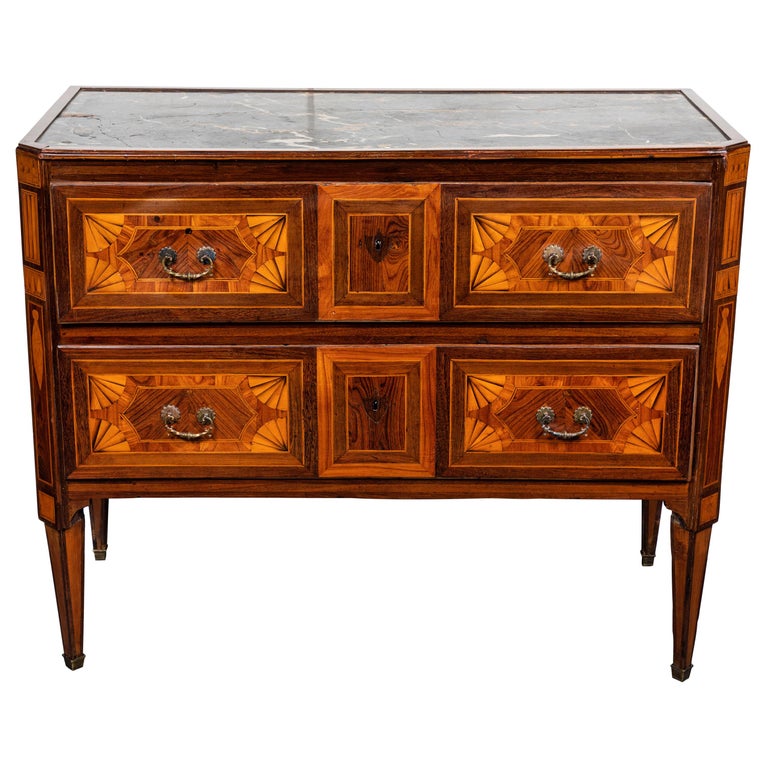Remarkable, circa 1800, Veneered Commode For Sale at 1stDibs