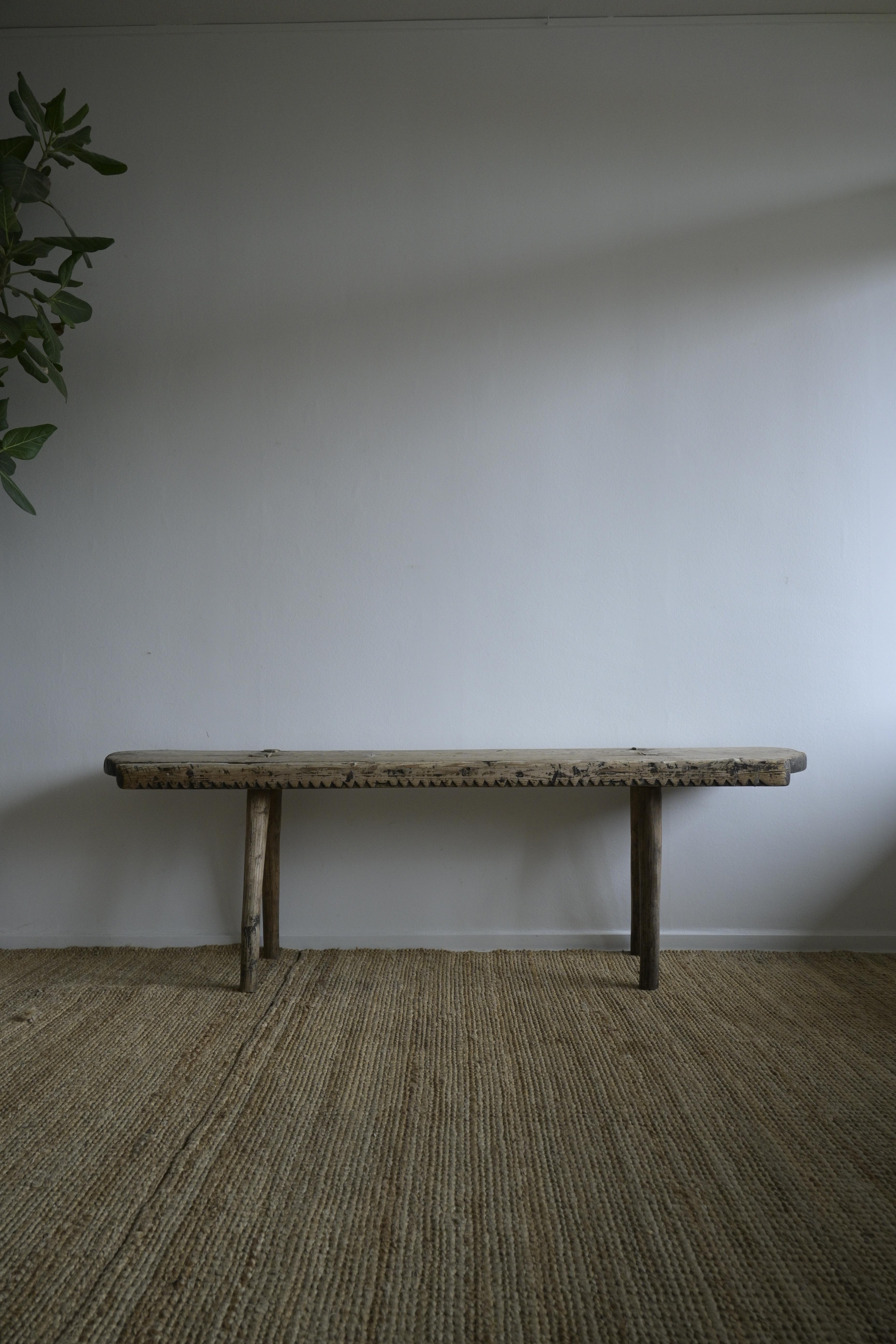 Remarquable banc d'art populaire du Jämtland, Suède, vers 1750 en vente 2