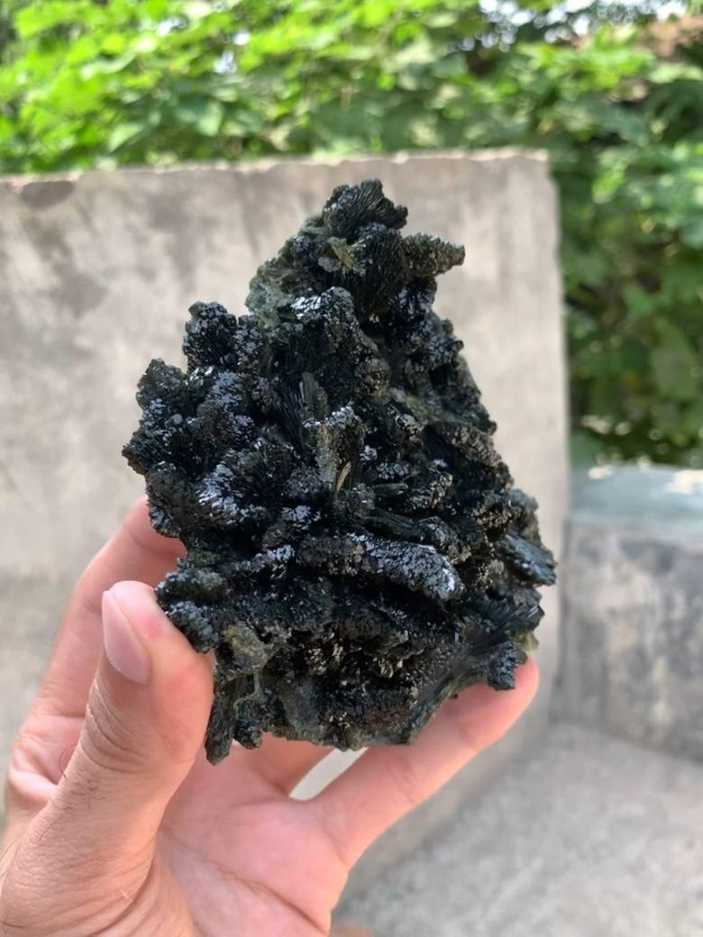 forest epidote crystal