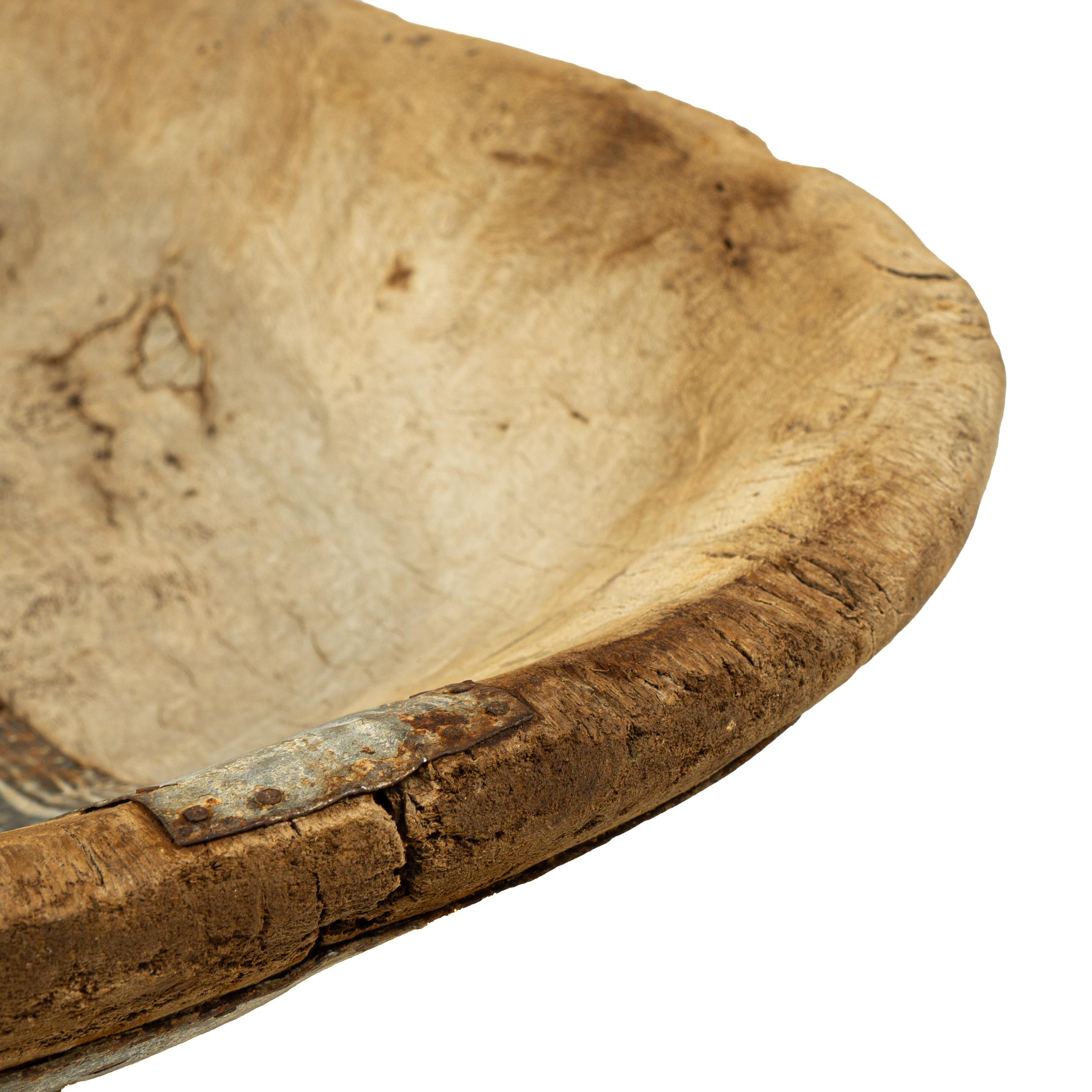 Remarkable Mesquite Wood Trough Bowl Found in Jalisco, Western Mexico, Mid 19th  For Sale 2