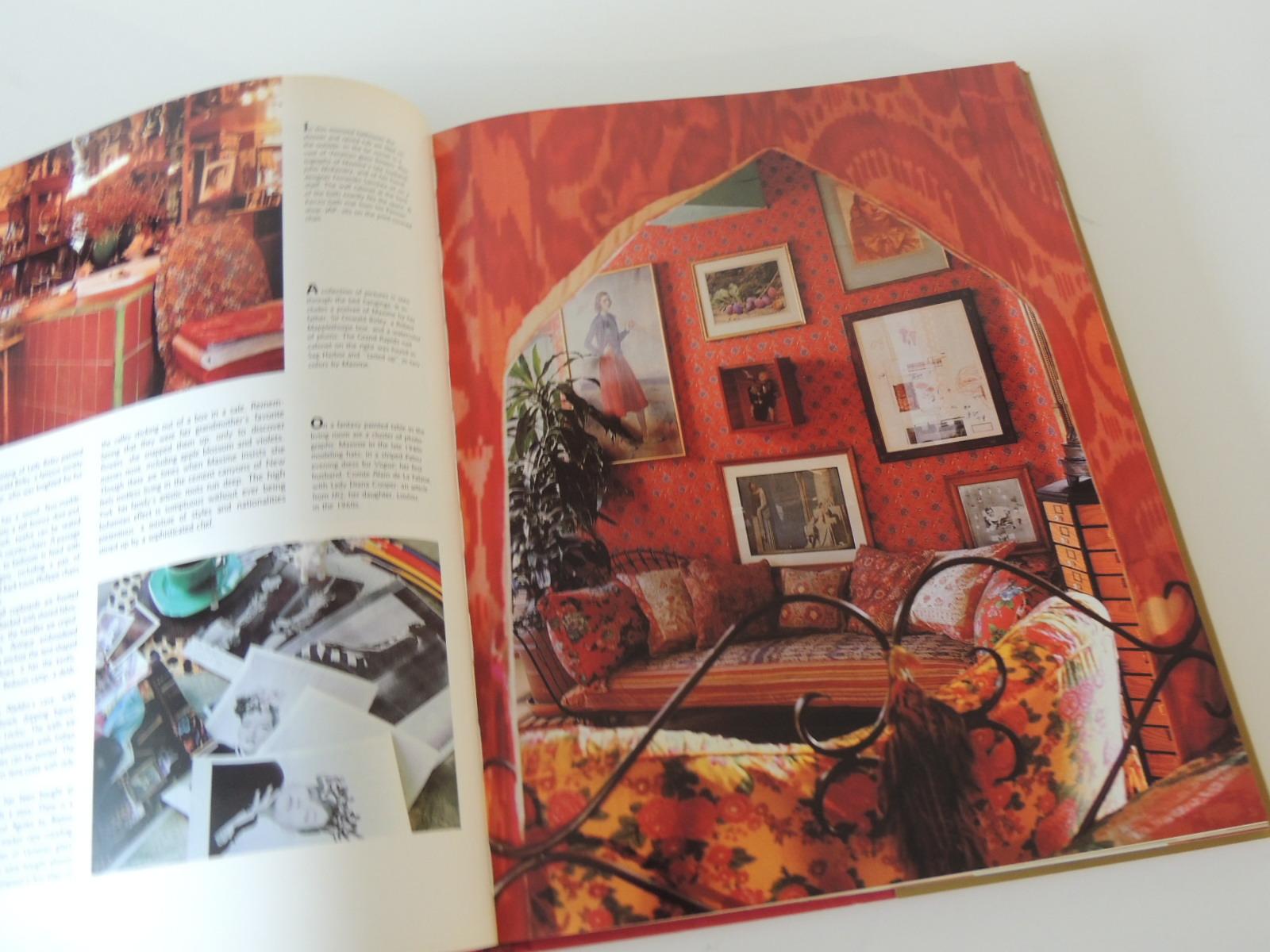 Remarkable Private NY Residences Vintage Decorative Hardcover Book In Good Condition For Sale In Oakland Park, FL