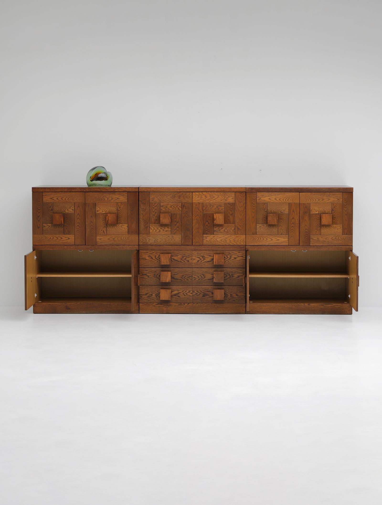 Remarkable set of cabinets, designed and produced by Defour Belgium in the 1970s In Good Condition For Sale In Antwerpen, Antwerp