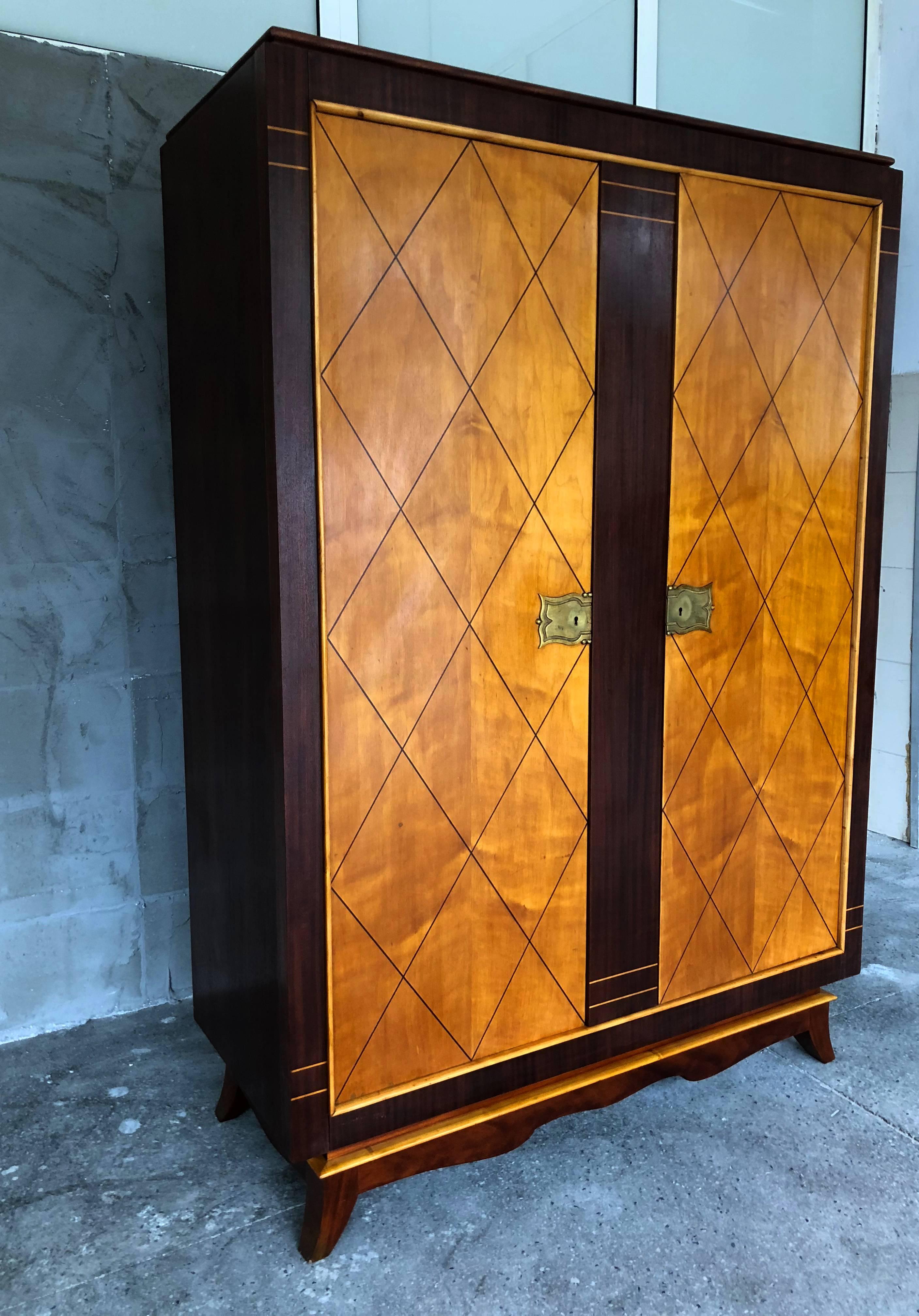 Remarkable Style of French Art Deco Armoire, 1940s In Good Condition In Sofia, BG
