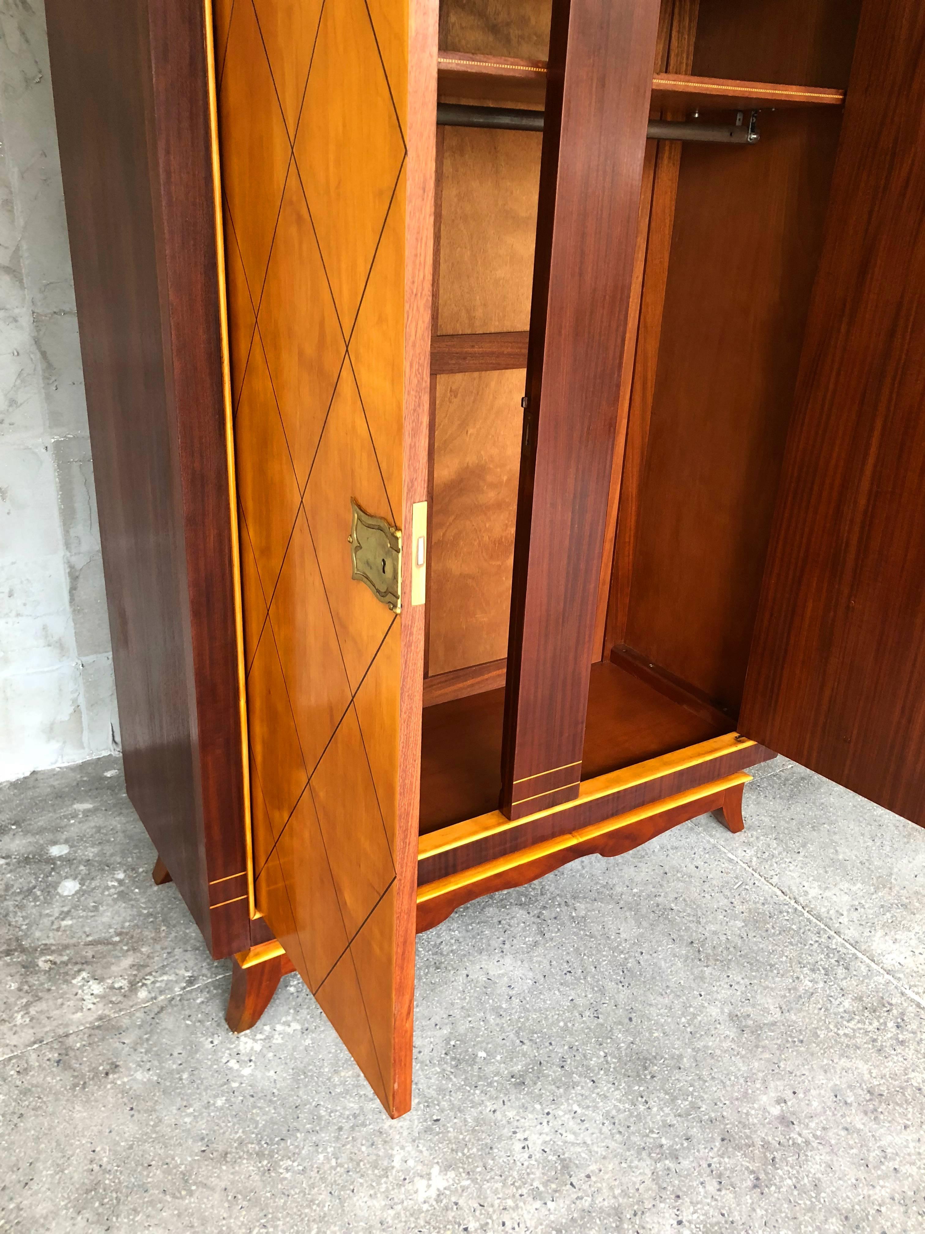 Remarkable Style of French Art Deco Armoire, 1940s 5