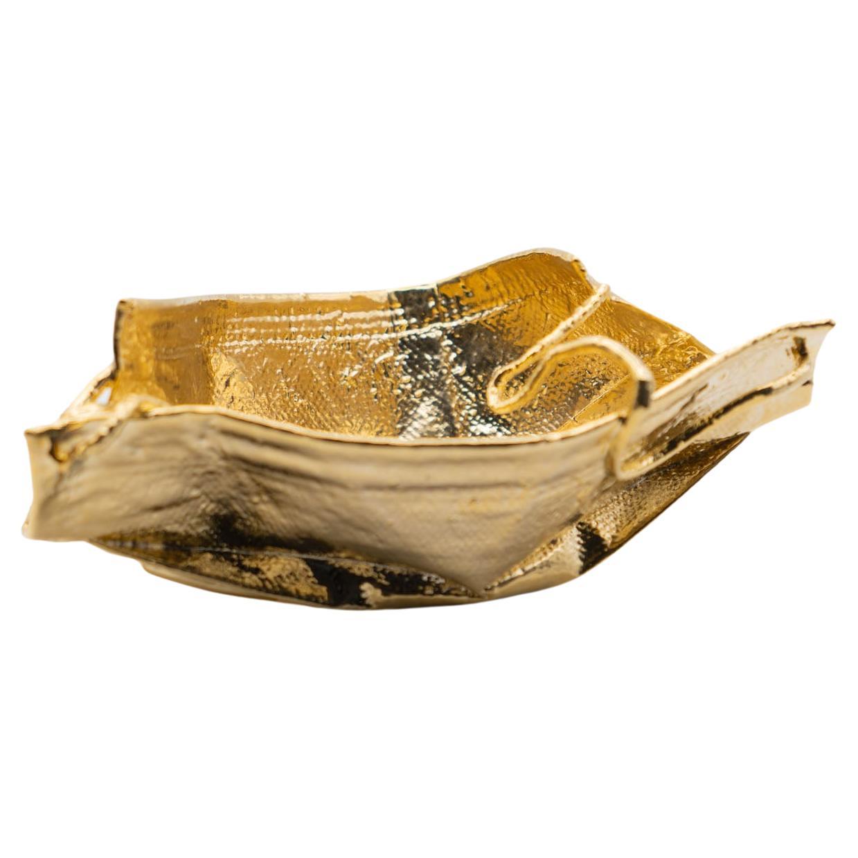 Remask Act 001 Gold-Kunstobjekt aus Surgischem Maske von Enrico Girotti, Remask