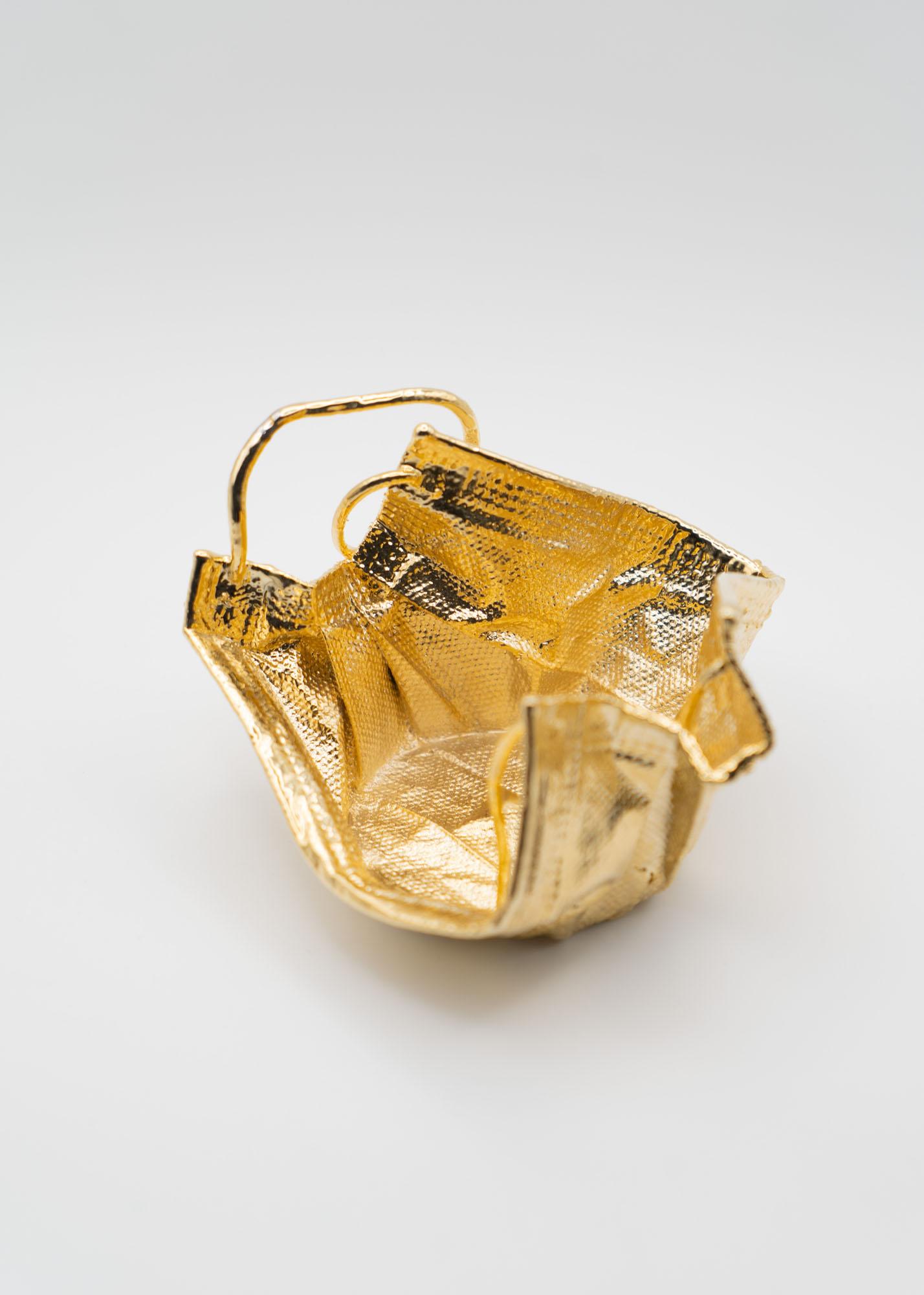 italien Remask Act 005 Gold Art Objects for Objects for Masks par Enrico Girotti en vente