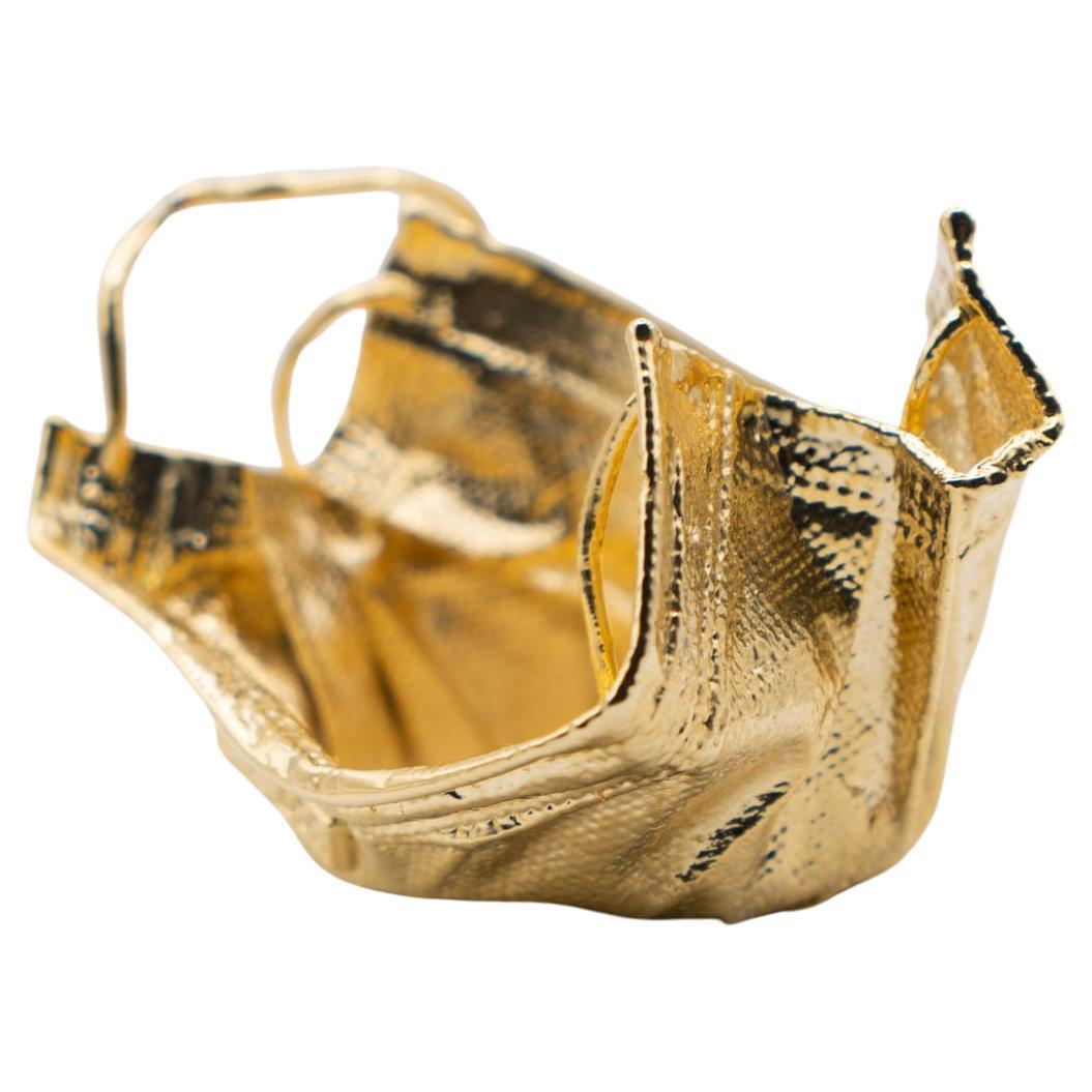 Remask Act 005 Gold-Kunstobjekt aus Surgischem Maske von Enrico Girotti, Remask