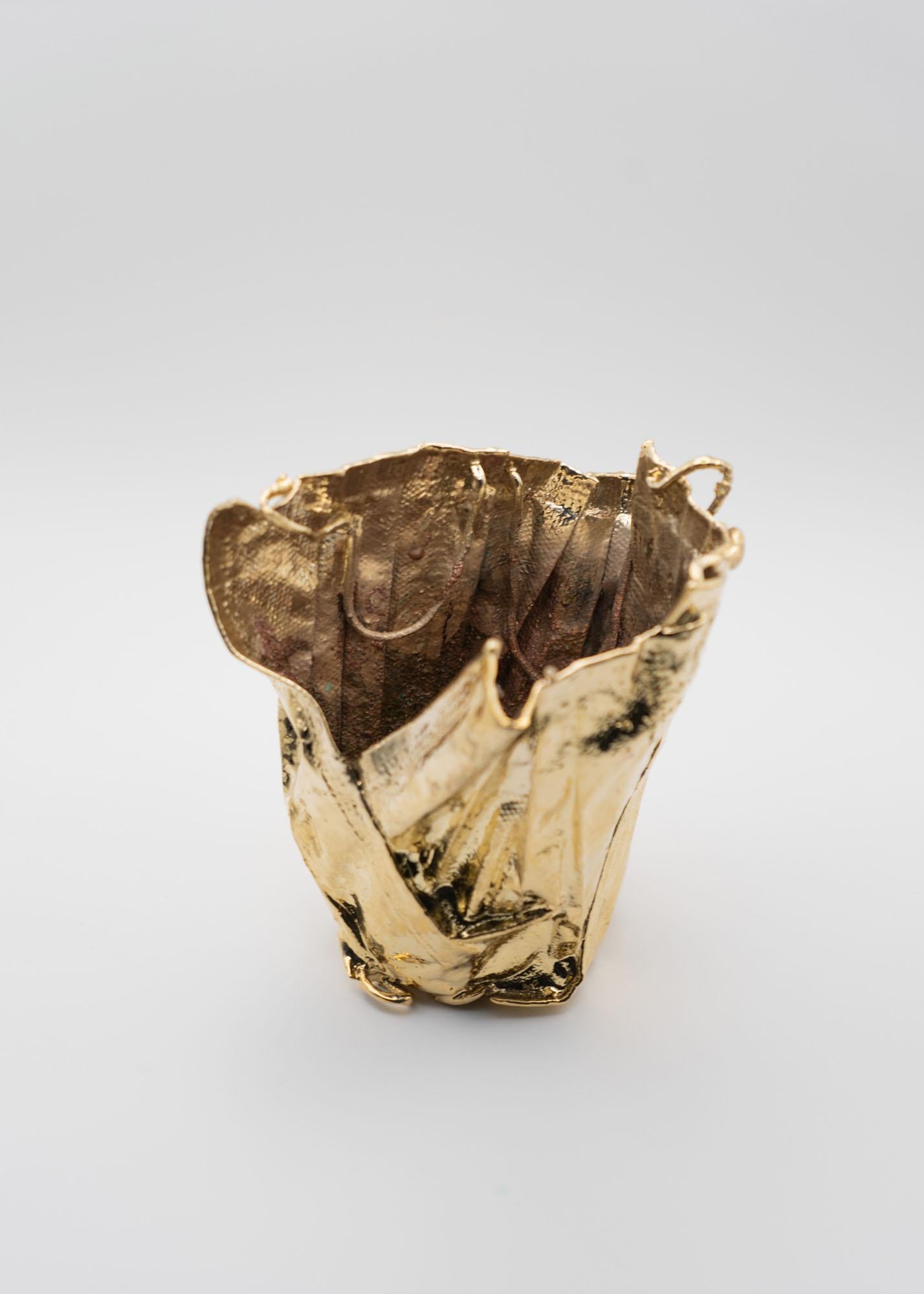 Postmoderne Remask Act 013 Gold Art Objects for Objects for Masks par Enrico Girotti en vente