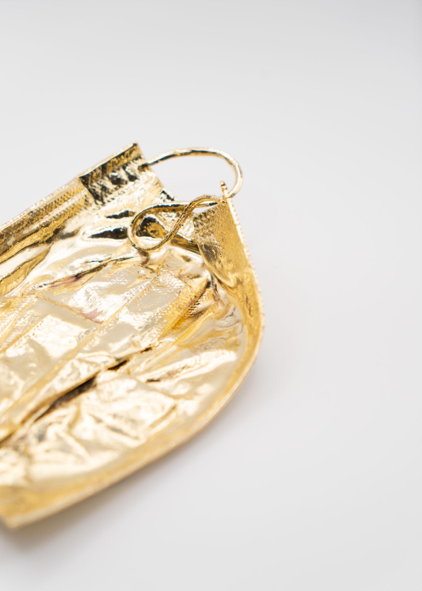 italien Remask Act 023 Gold Art Objects for Objects for Masks par Enrico Girotti en vente