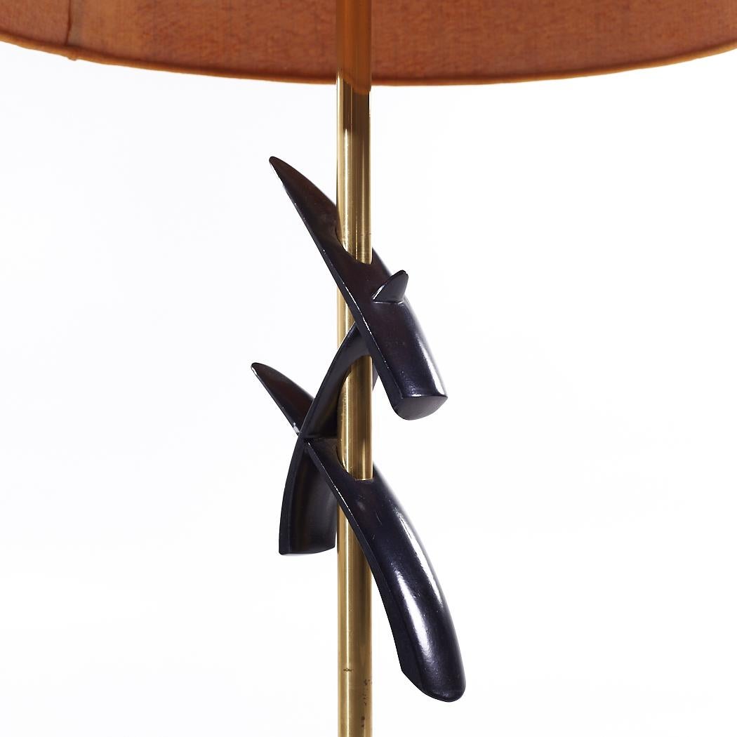 Lampada da tavolo in ottone di metà secolo Rembrandt In condizioni buone in vendita a Countryside, IL