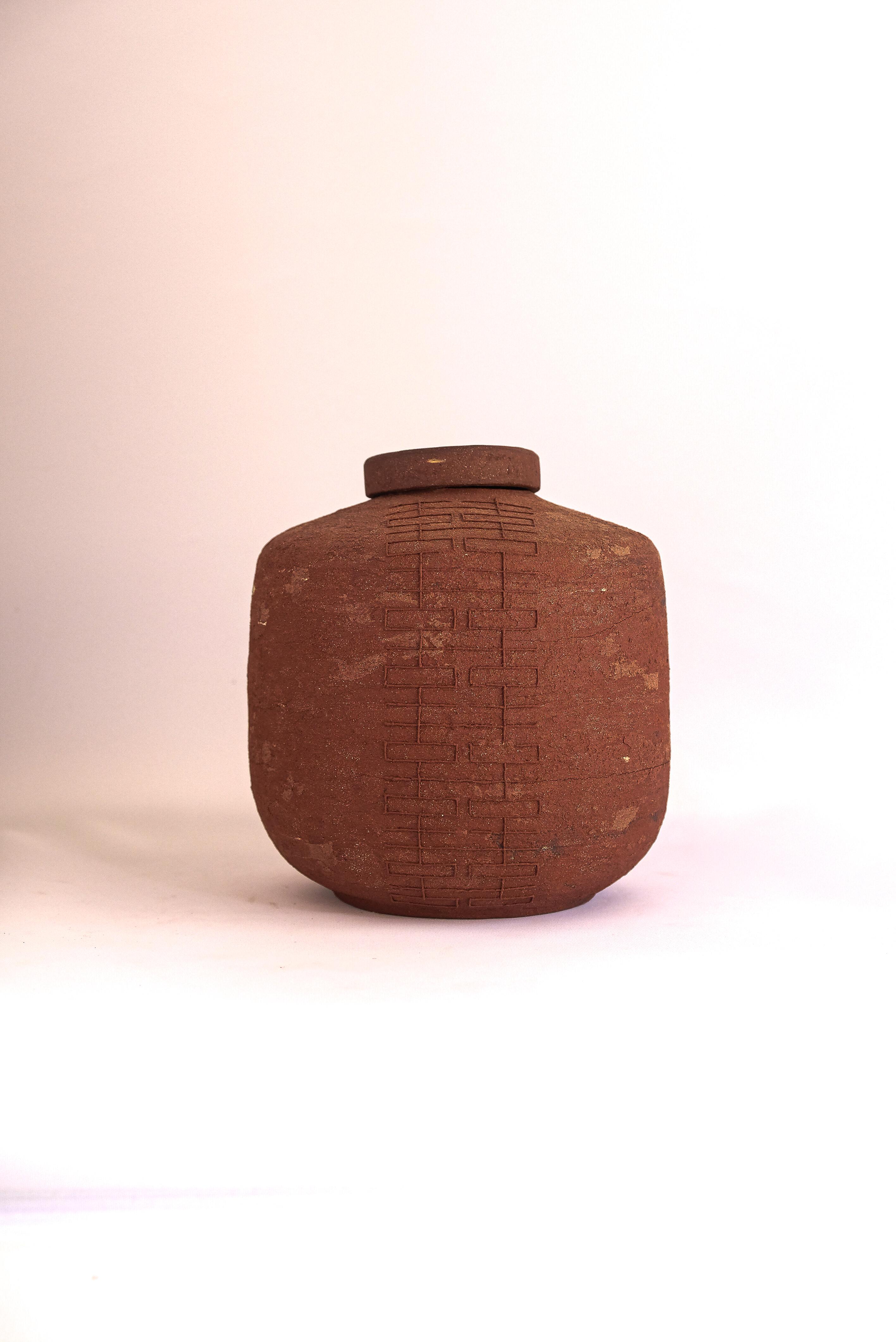 Altro Barattolo Remember Us Double Happiness 78 in gres rosso di Martine Ceramics in vendita