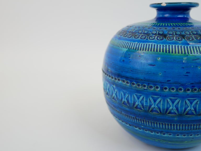 Remini blue vase by Aldo Londi for Flavia Bitossi Italy For Sale
