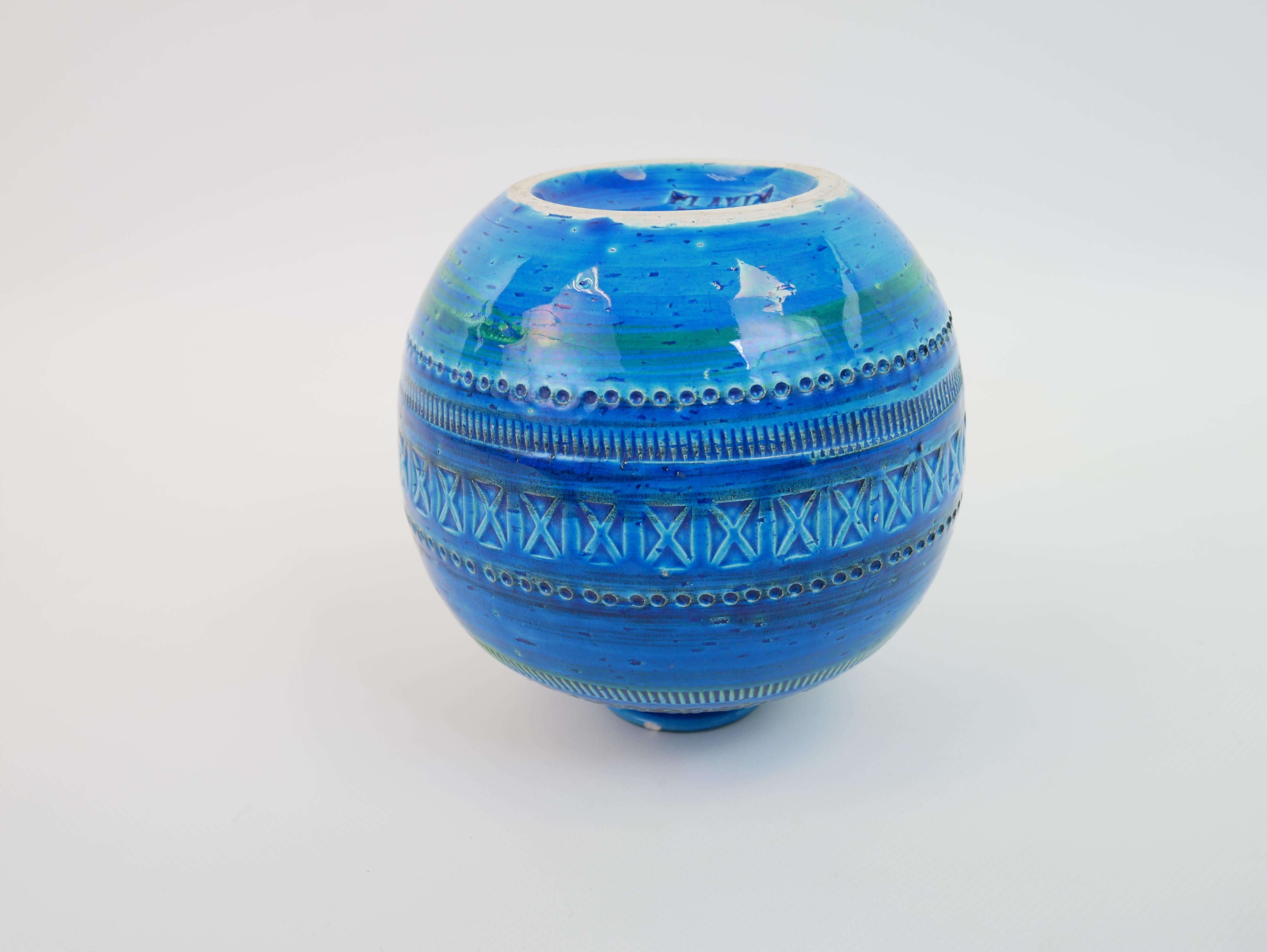 Remini blue vase by Aldo Londi for Flavia Bitossi Italy For Sale 6