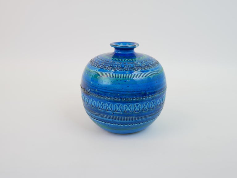 Remini blue vase by Aldo Londi for Flavia Bitossi Italy For Sale