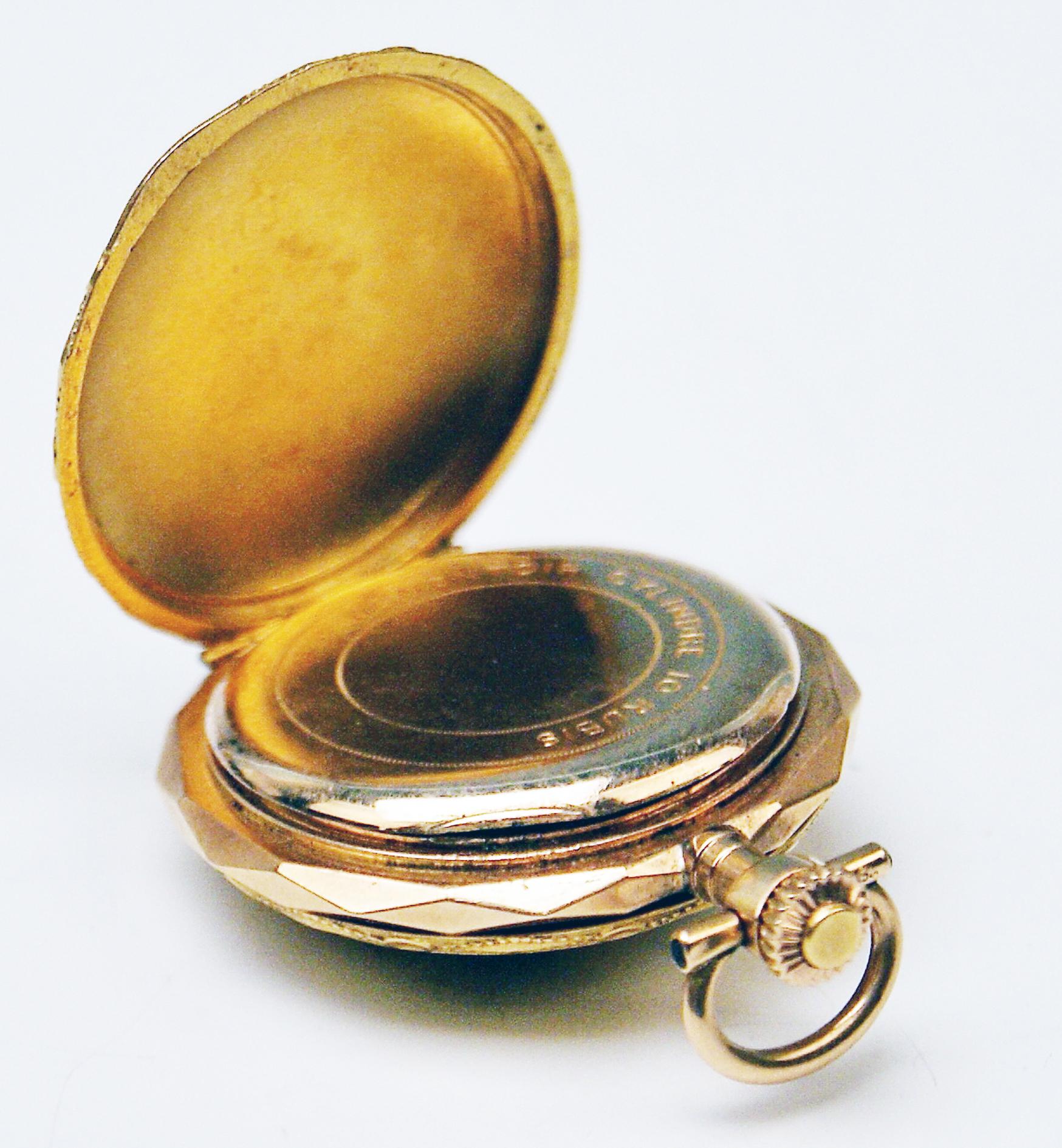 cylindre pocket watch
