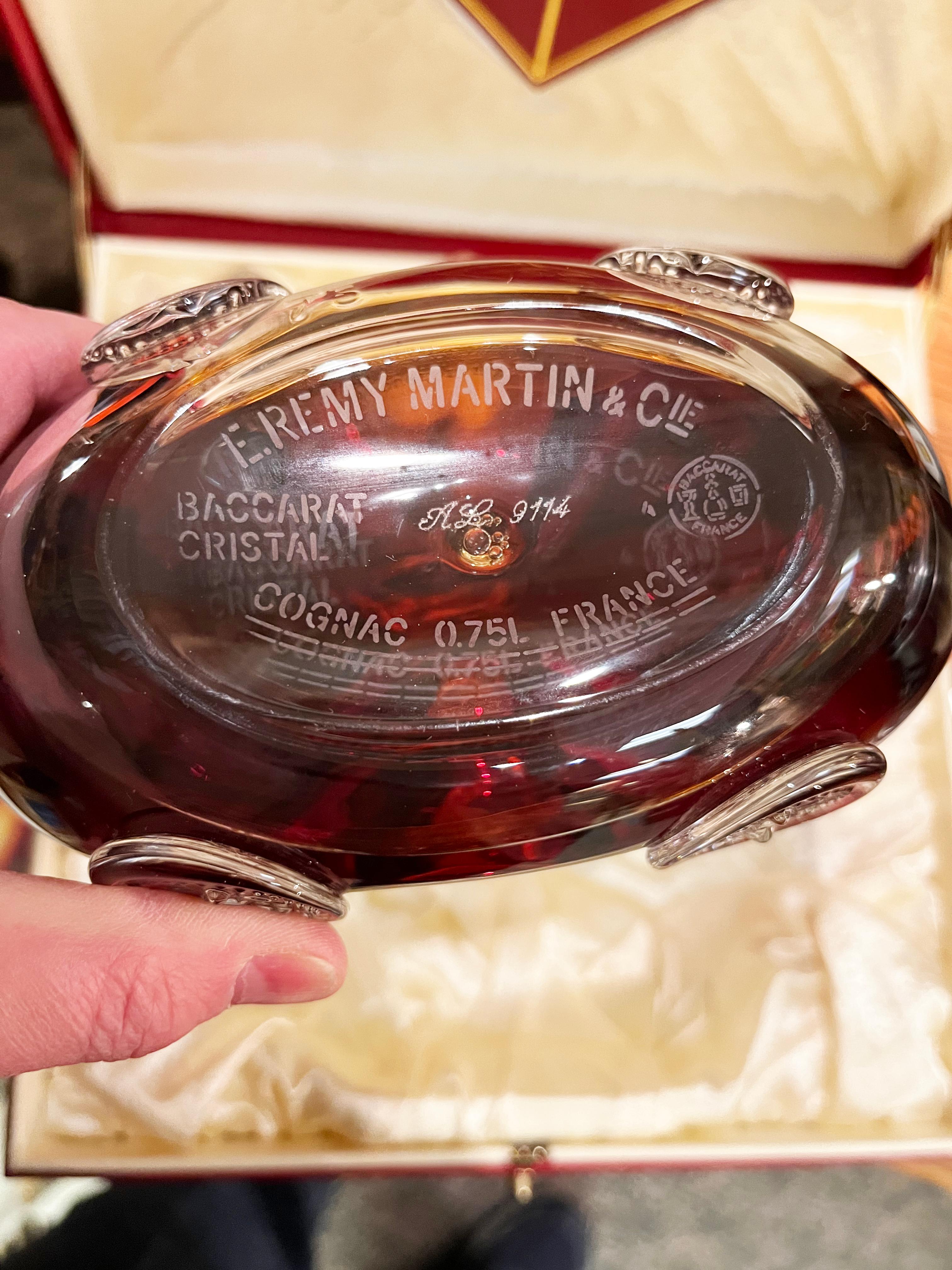 louis xiii baccarat crystal bottle