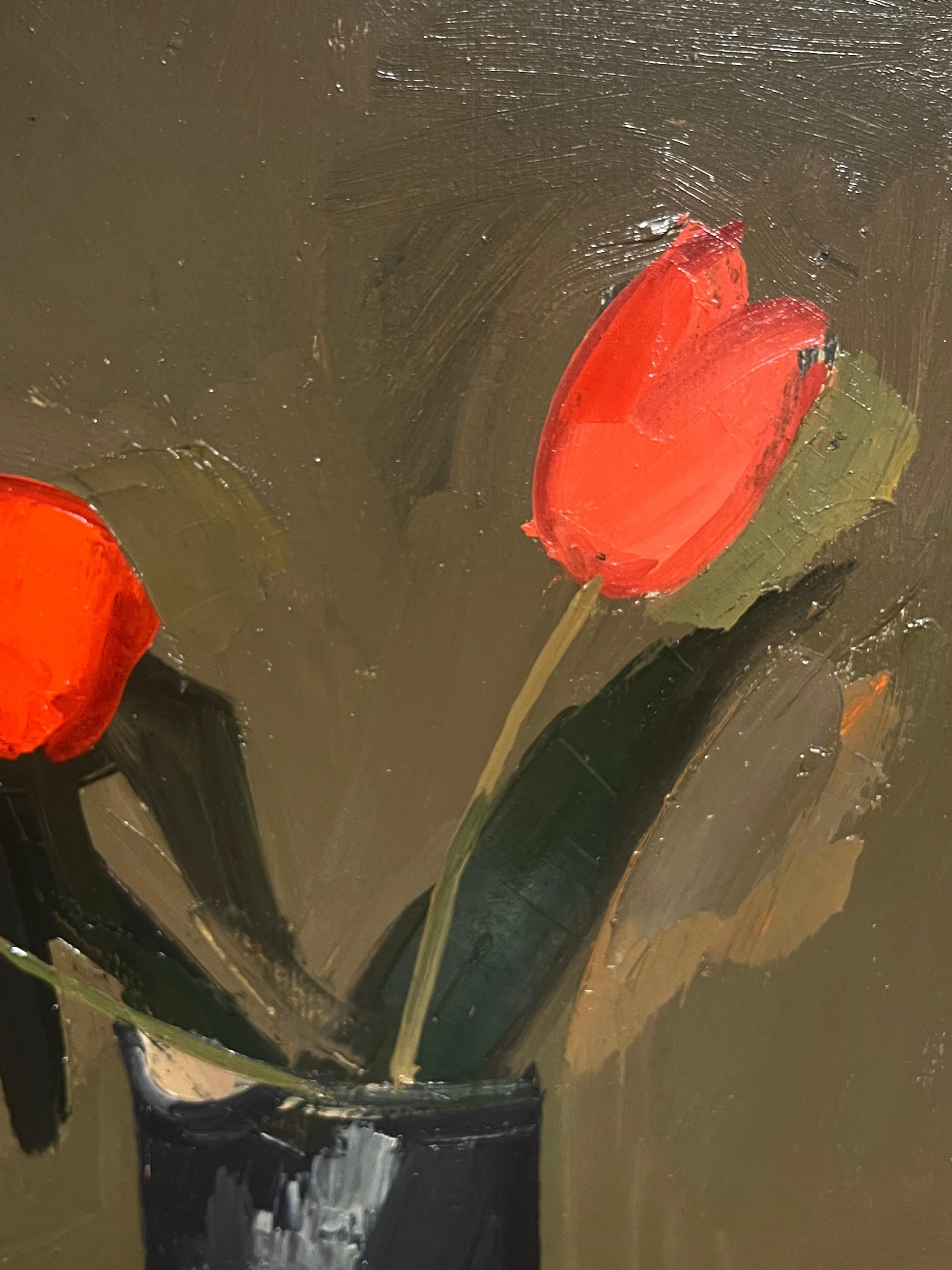 Großes französisches modernistisches Ölgemälde roter Tulpen in einer Vase, 20. Jahrhundert (Impressionismus), Painting, von René GUINAND (1892-1983)