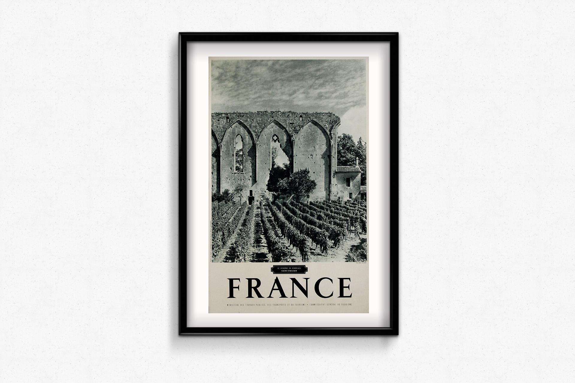 Circa 1950 original poster by René-Jacques Le Vignoble de Bordeaux Saint Emilion For Sale 1