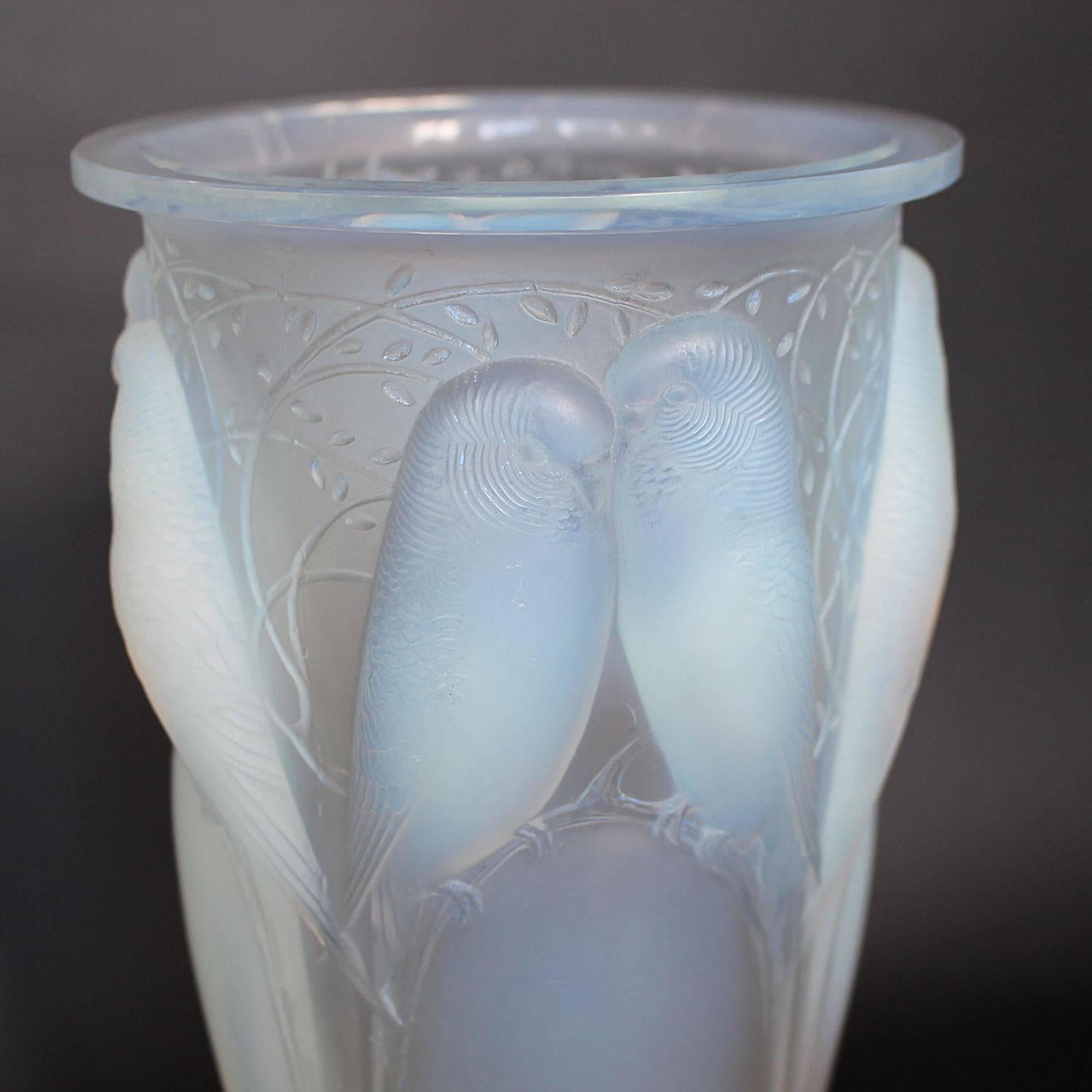 French René Lalique Art Deco Ceylan Vase