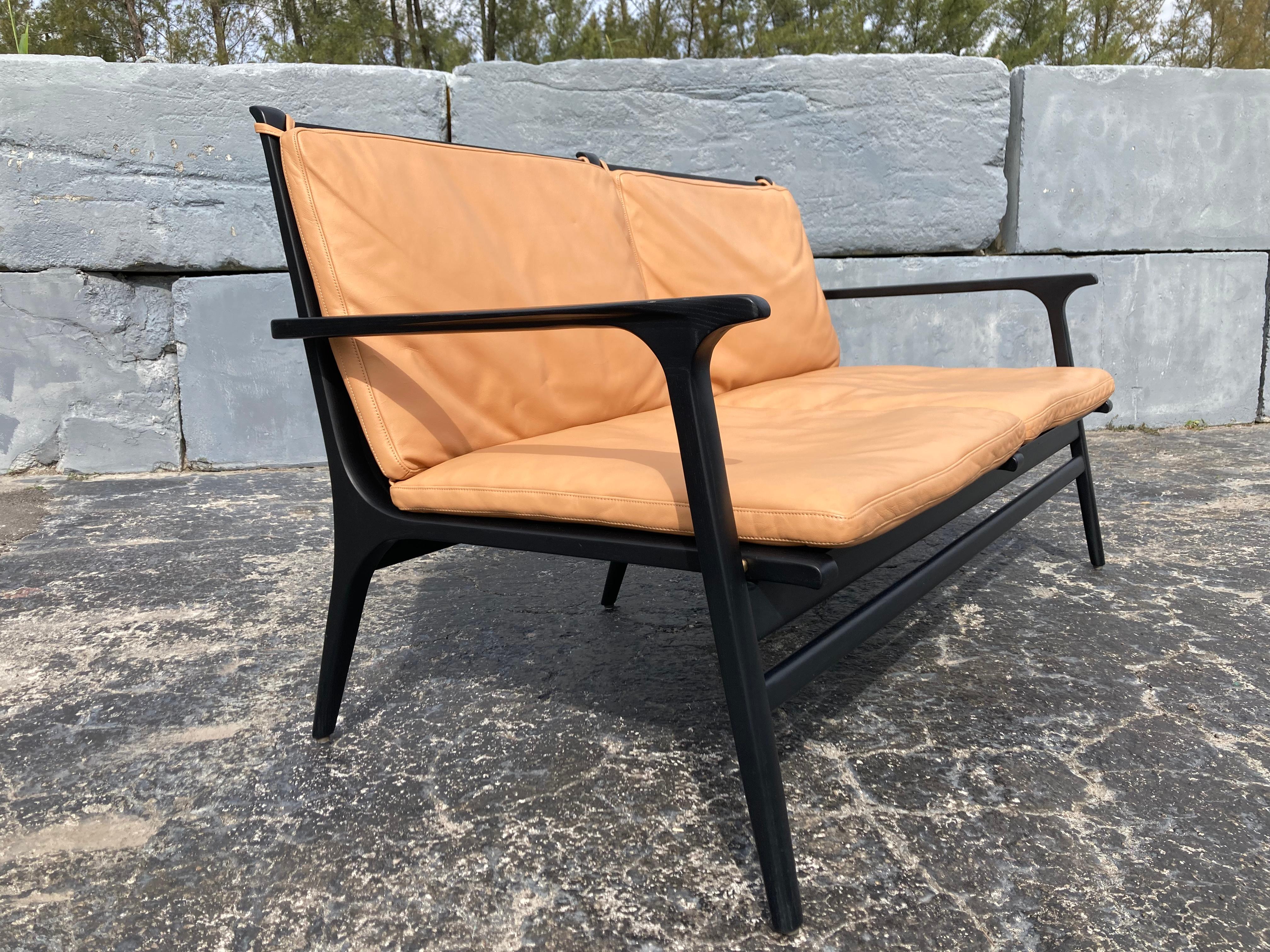 Asiatique Rén Lounge Chair Canapé deux places Stellar Works Space Copenhagen, Oak Oak, Leather en vente