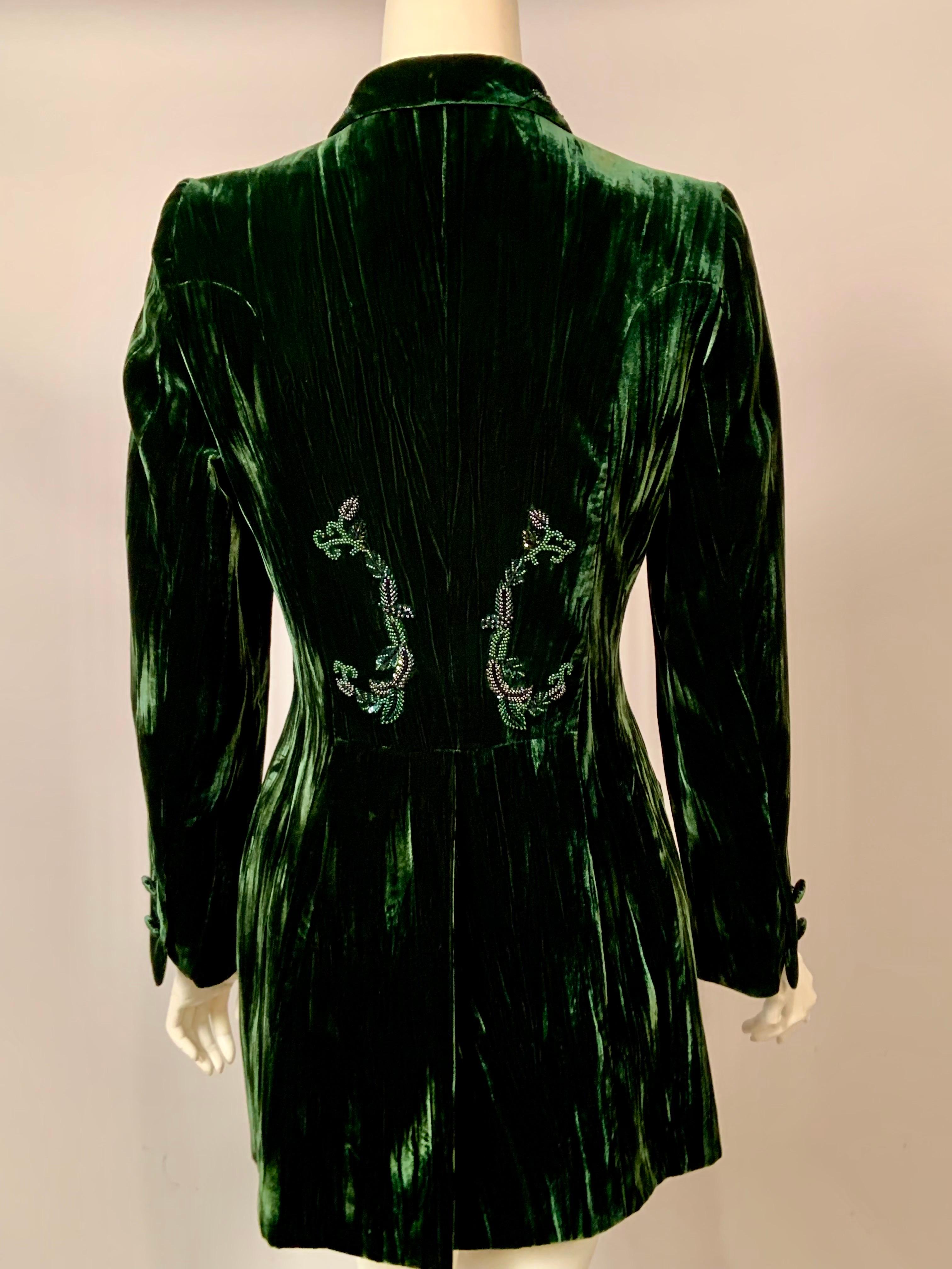 Rena Lange Veste à perles en velours écrasé vert foncé en vente 1