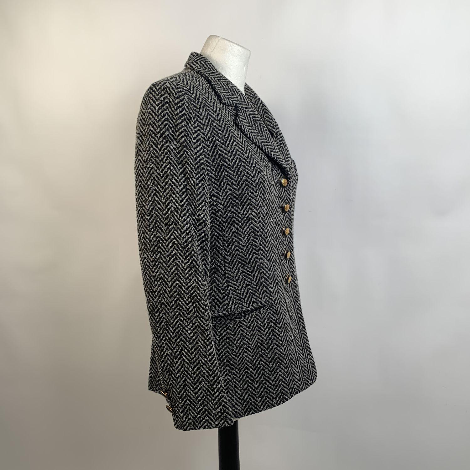 Rena Lange Vintage Wool Blend Fishbone Blazer Jacket Size 40 D In Excellent Condition In Rome, Rome