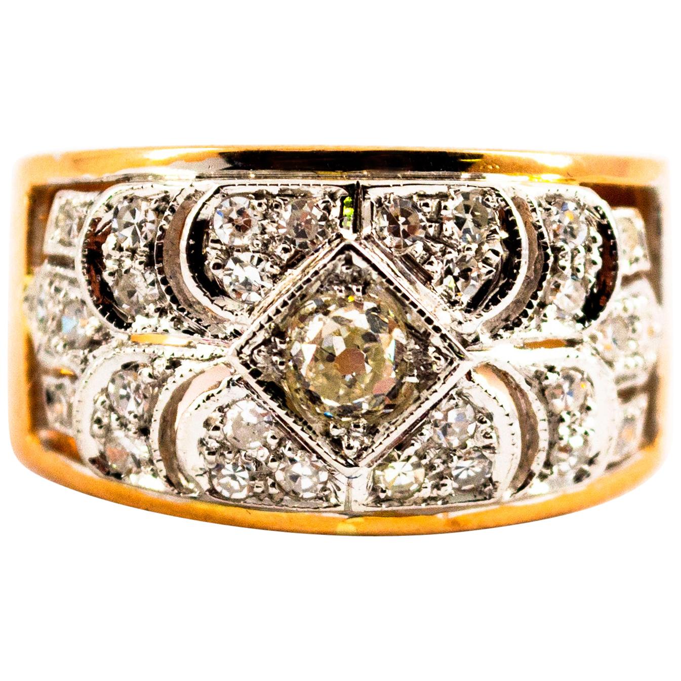 Renaissance Ring, 0,65 Karat Weißer Diamant Gelbgold Weißgold