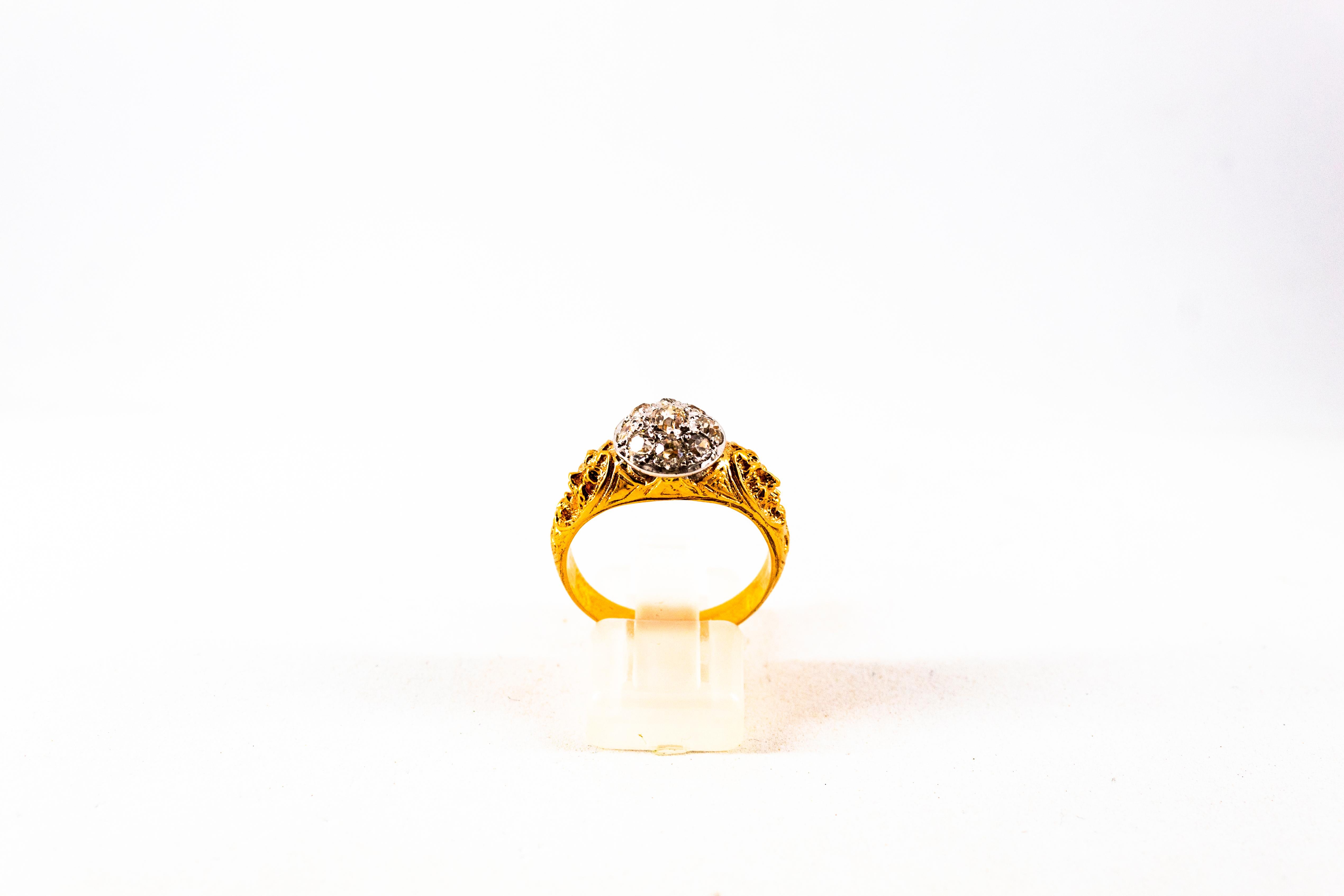 This Ring is made of 14K Yellow Gold.
This Ring has 0.80 Carats White Old European Cut Diamonds.
Size ITA: 18 1/2 USA: 8 1/2
We're a workshop so every piece is handmade, customizable and resizable.