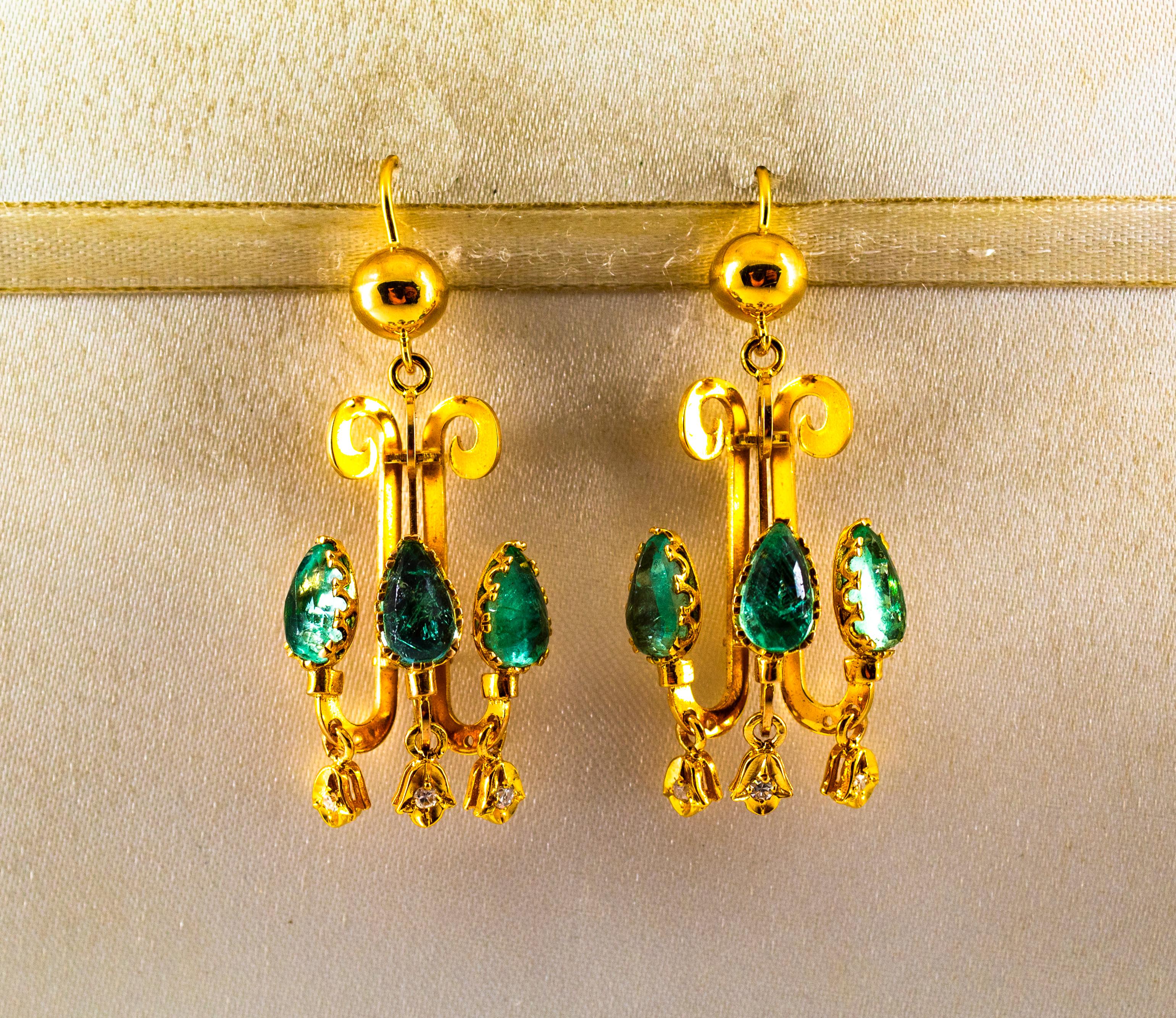 Renaissance 5.12 Carat White Diamond Emerald Yellow Gold Chandelier Earrings In New Condition For Sale In Naples, IT