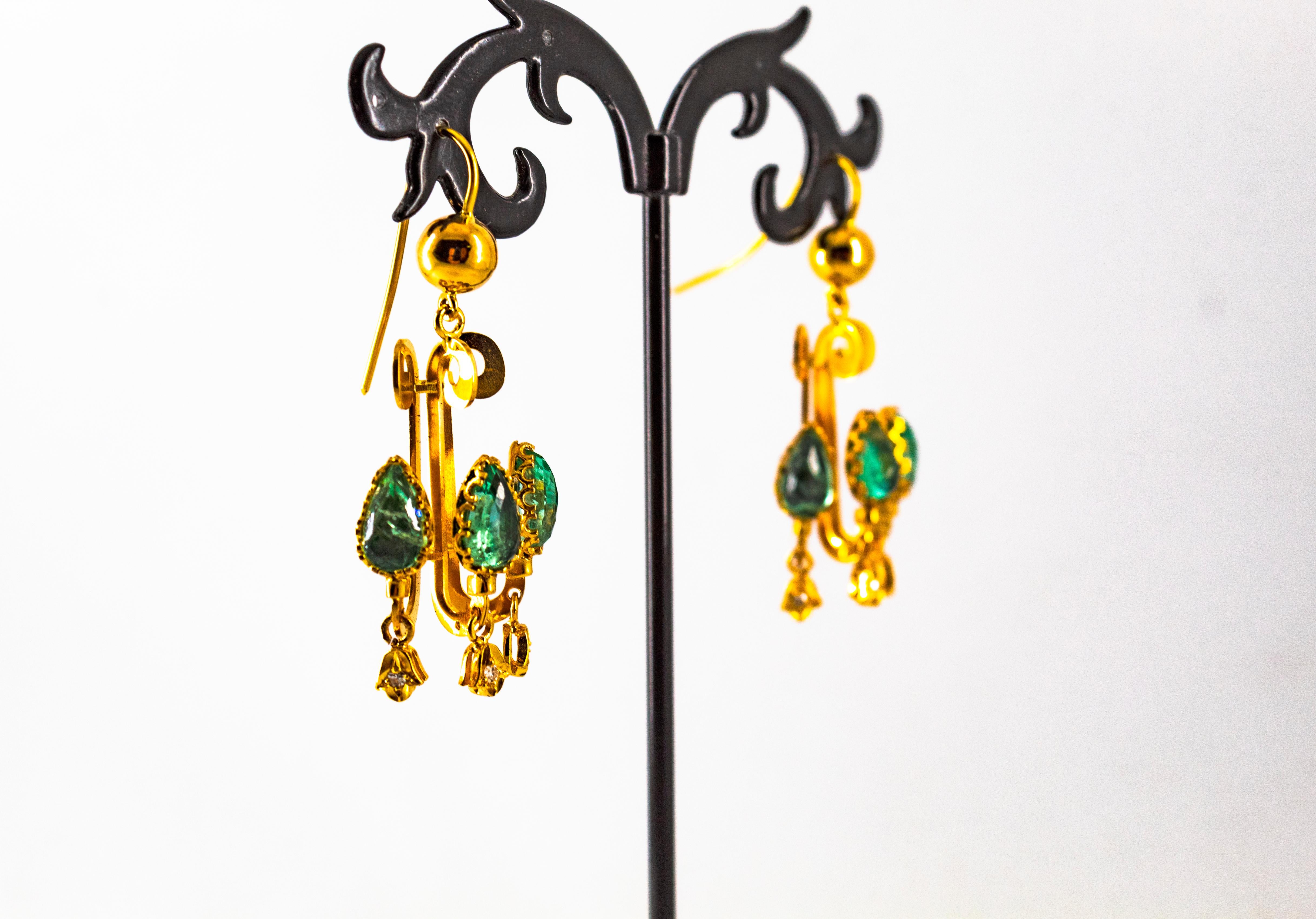 Renaissance 5.82 Carat White Diamond Emerald Yellow Gold Chandelier Earrings For Sale 3