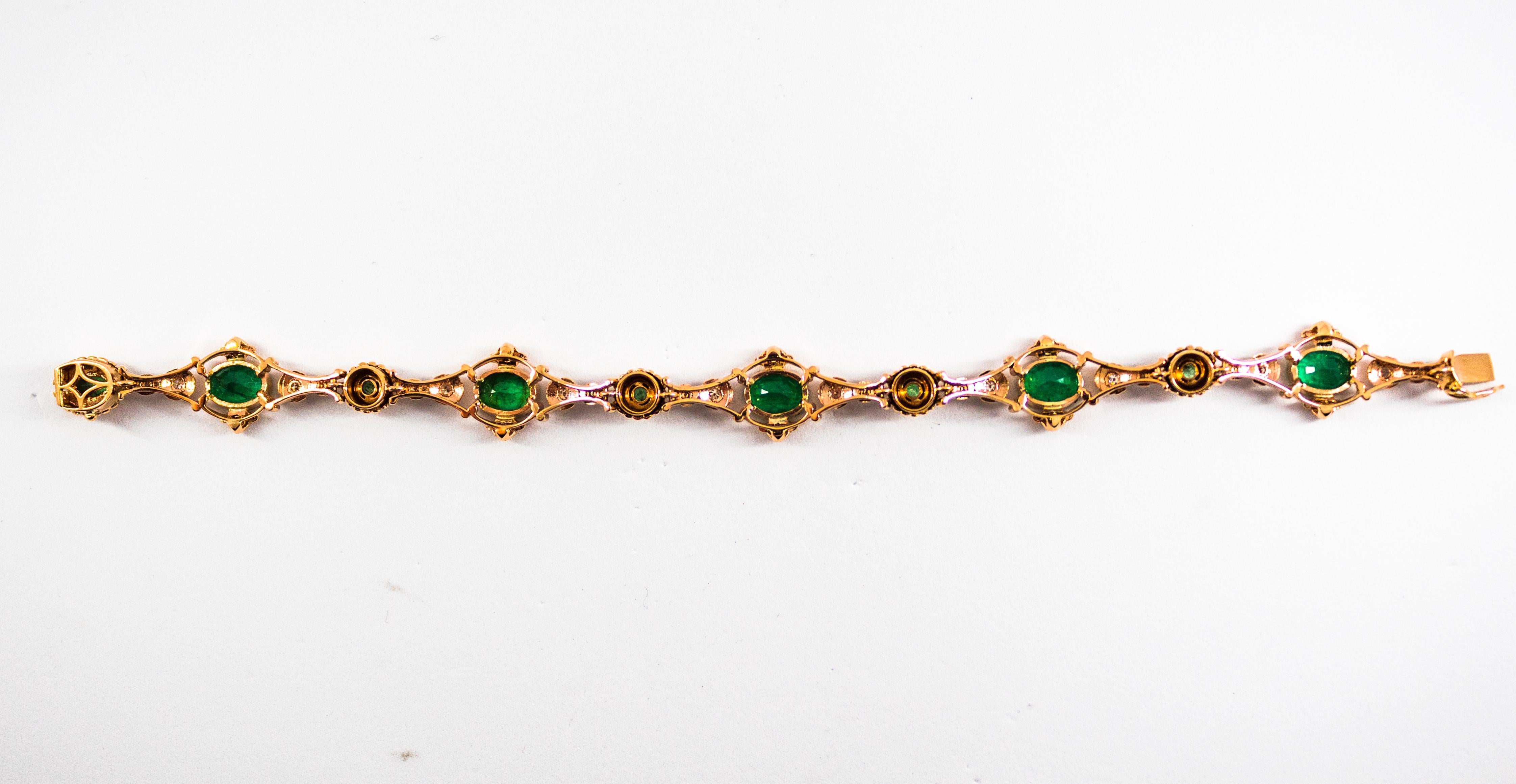 Women's or Men's Renaissance 6.40 Carat Emerald 0.45 Carat White Diamond Yellow Gold Bracelet
