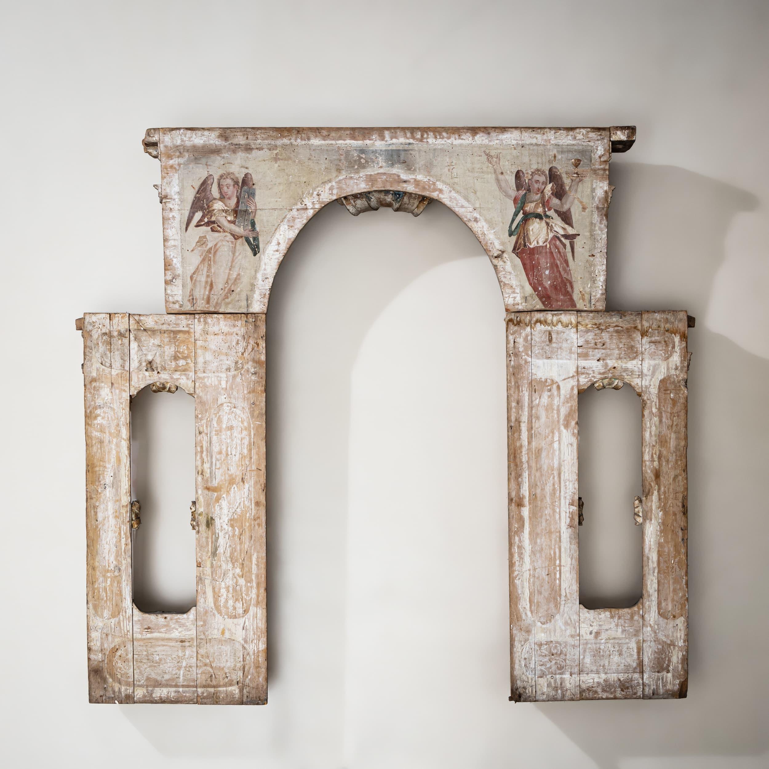 Fino al XVIII secolo Cornice d'altare rinascimentale, probabilmente Italia, fine XVI secolo in vendita