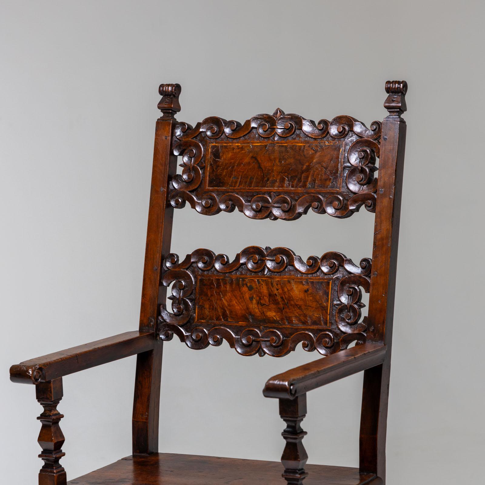 Renaissance Armchair, Italy 17th Century In Good Condition For Sale In Greding, DE