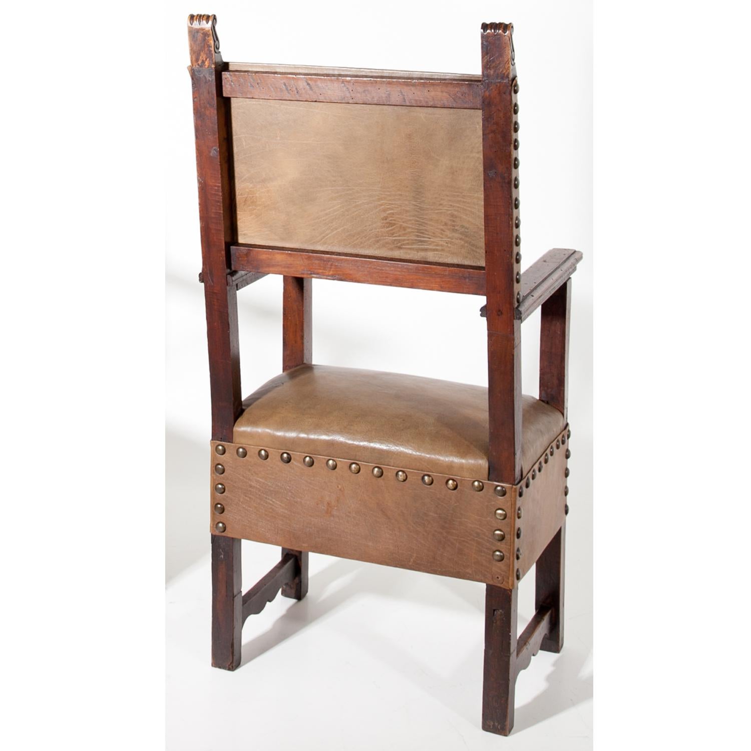 Renaissance-Sessel, Italien, zweite Hälfte des 17. Jahrhunderts (Leder) im Angebot