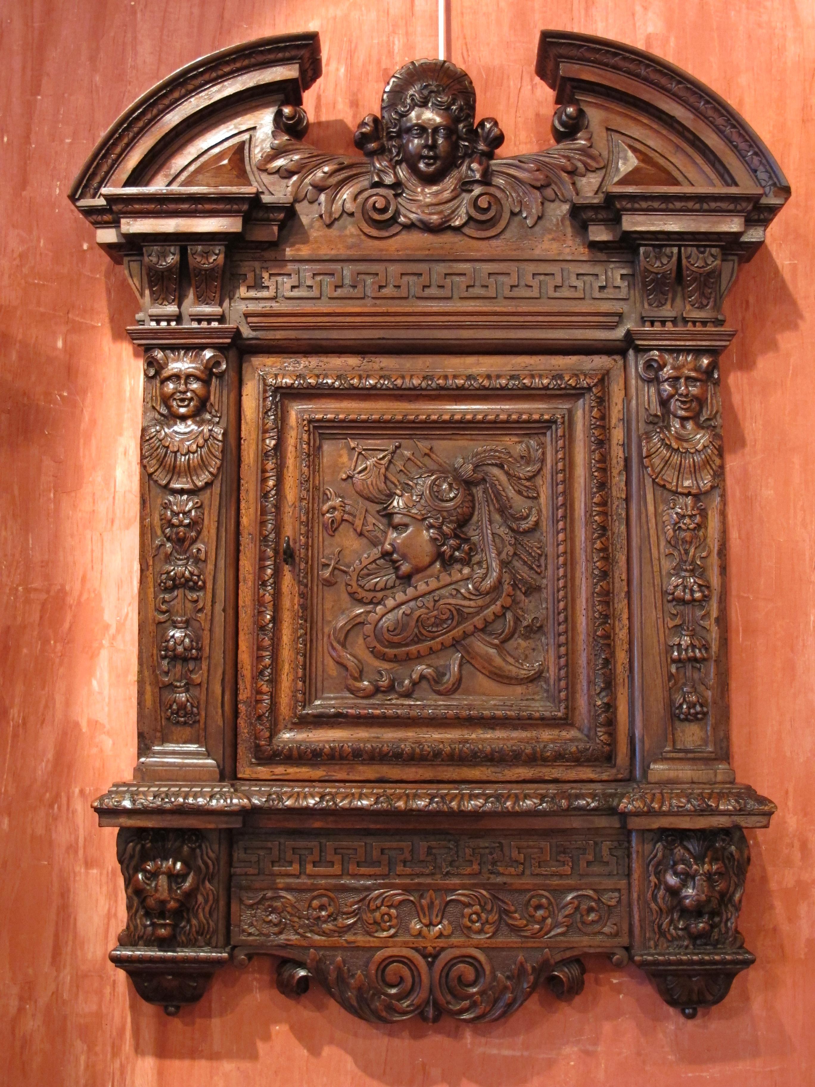 Origine: France
Epoque : 16th century

Measures: Height 90 cm
Length 65 cm
Depth 10 cm

Walnut

The armoirette has the function to keep small precious items (keys, acts on parchment or paper) or dangerous ones (cartridge).

Once opened
