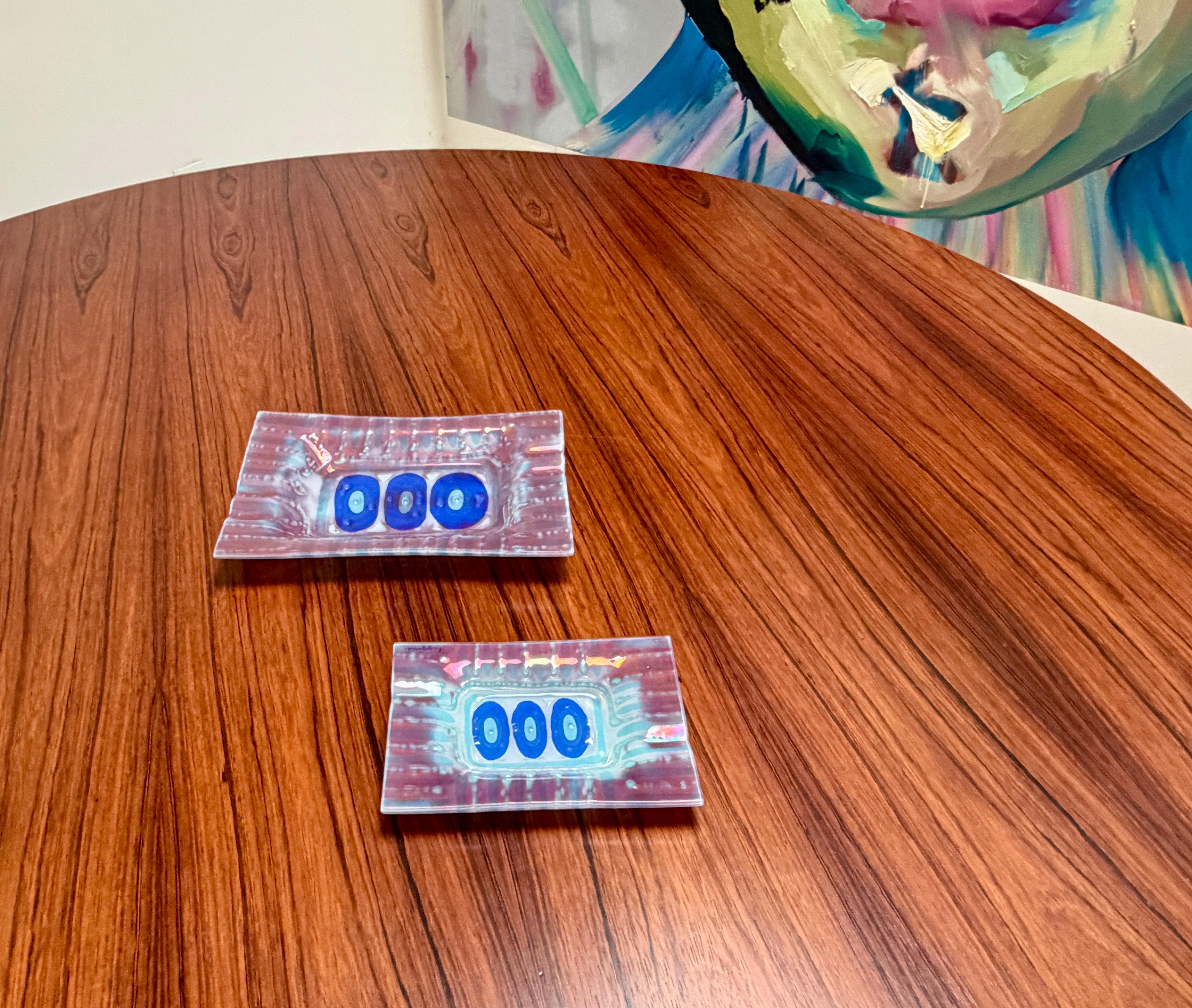 Ensemble de cendriers Renaissance par Michael and Frances Higgins en vente 11