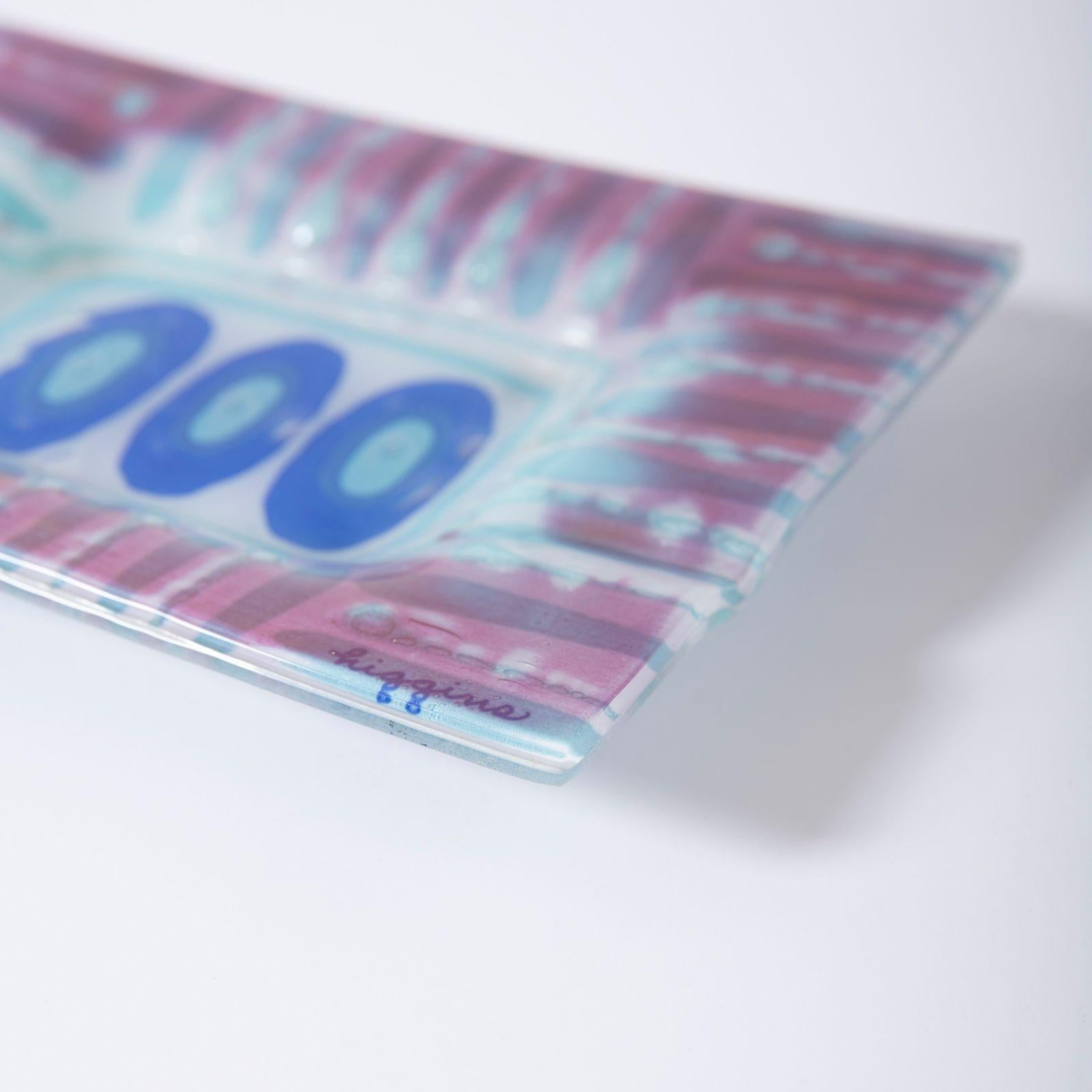 Milieu du XXe siècle Ensemble de cendriers Renaissance par Michael and Frances Higgins en vente