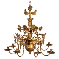 Renaissance-Bronze-Kronleuchter aus der Renaissance mit 8 Lichtern und verzierten Vögeln