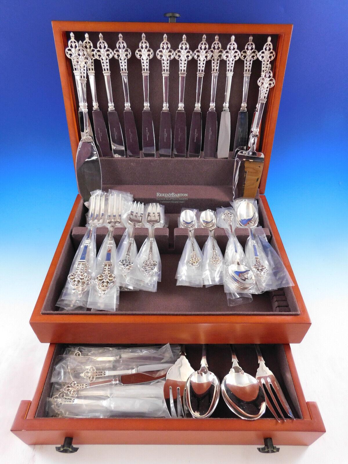 Christofle French silver flatware has been crafted by master artisans since 1830. The revolutionary style and character of Christofle dinnerware comes from collaborations with groundbreaking architects, designers, and artists from around the world.