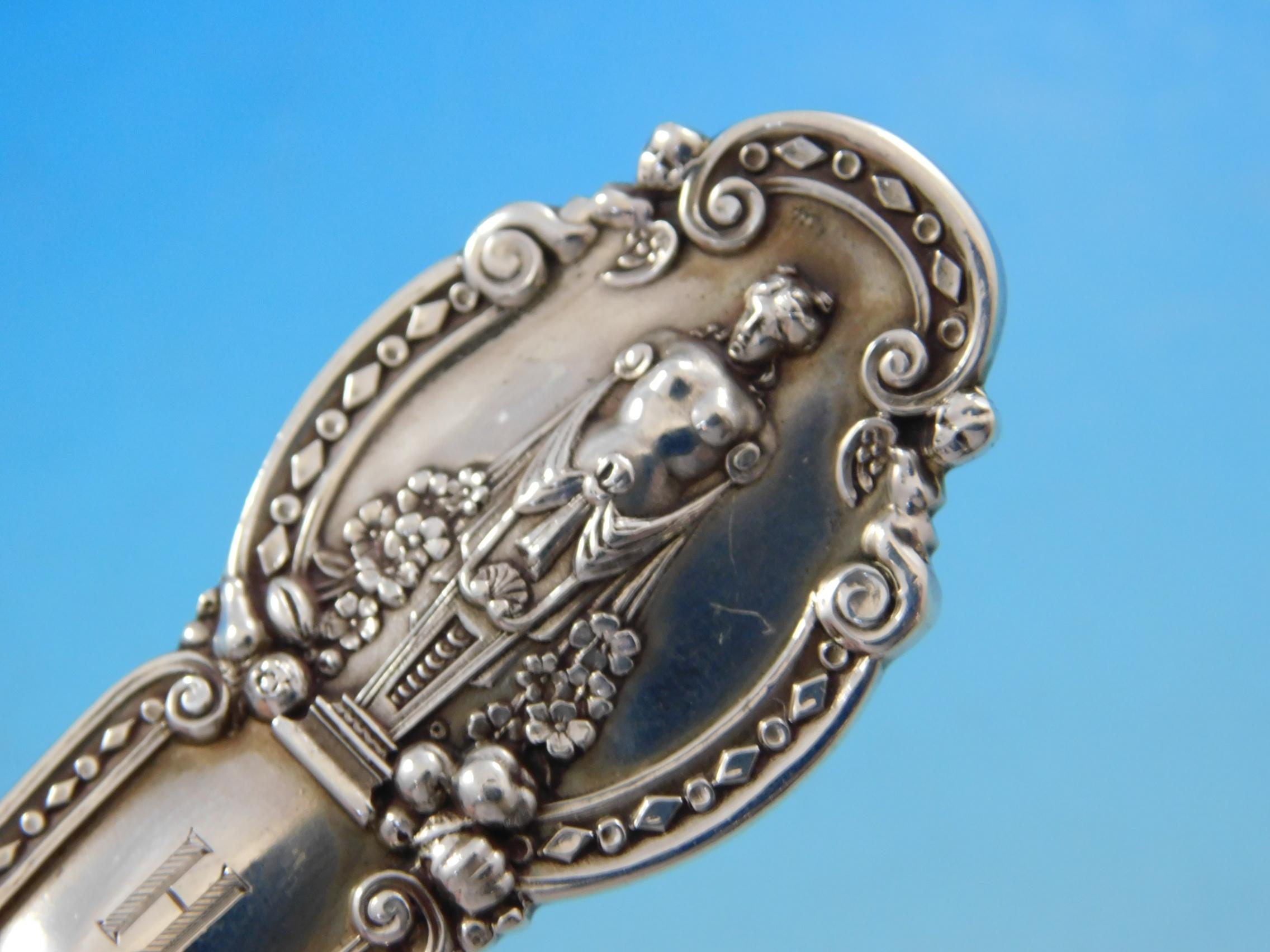 Renaissance by Tiffany & Co Juego de cubiertos de plata de ley 156 piezas Herbst Estate Plata esterlina en venta