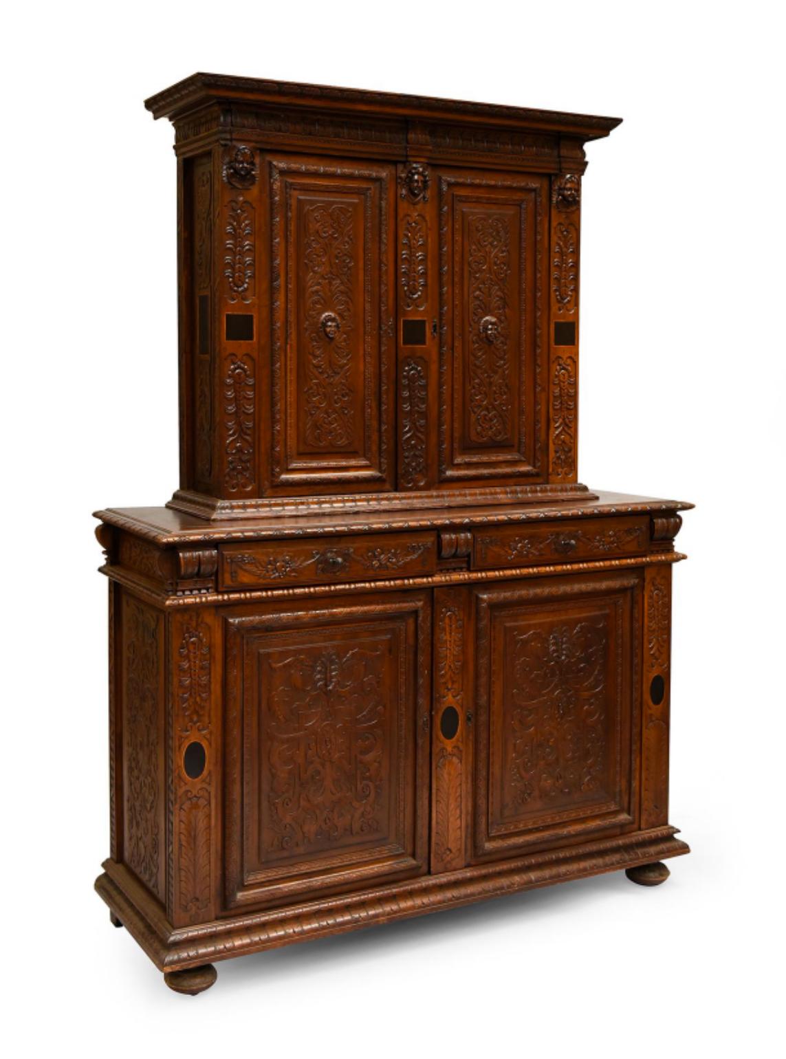 Condition : Partly dating from the Renaissance. The backs and the drawer’s insides have been re-done. 


Historical background 

The 16th century is a prosperous period for Lyon. The several fairs held in the city assure an economic vitality as