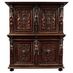 Meuble de rangement Renaissance de Bourgogne ou de Lyon