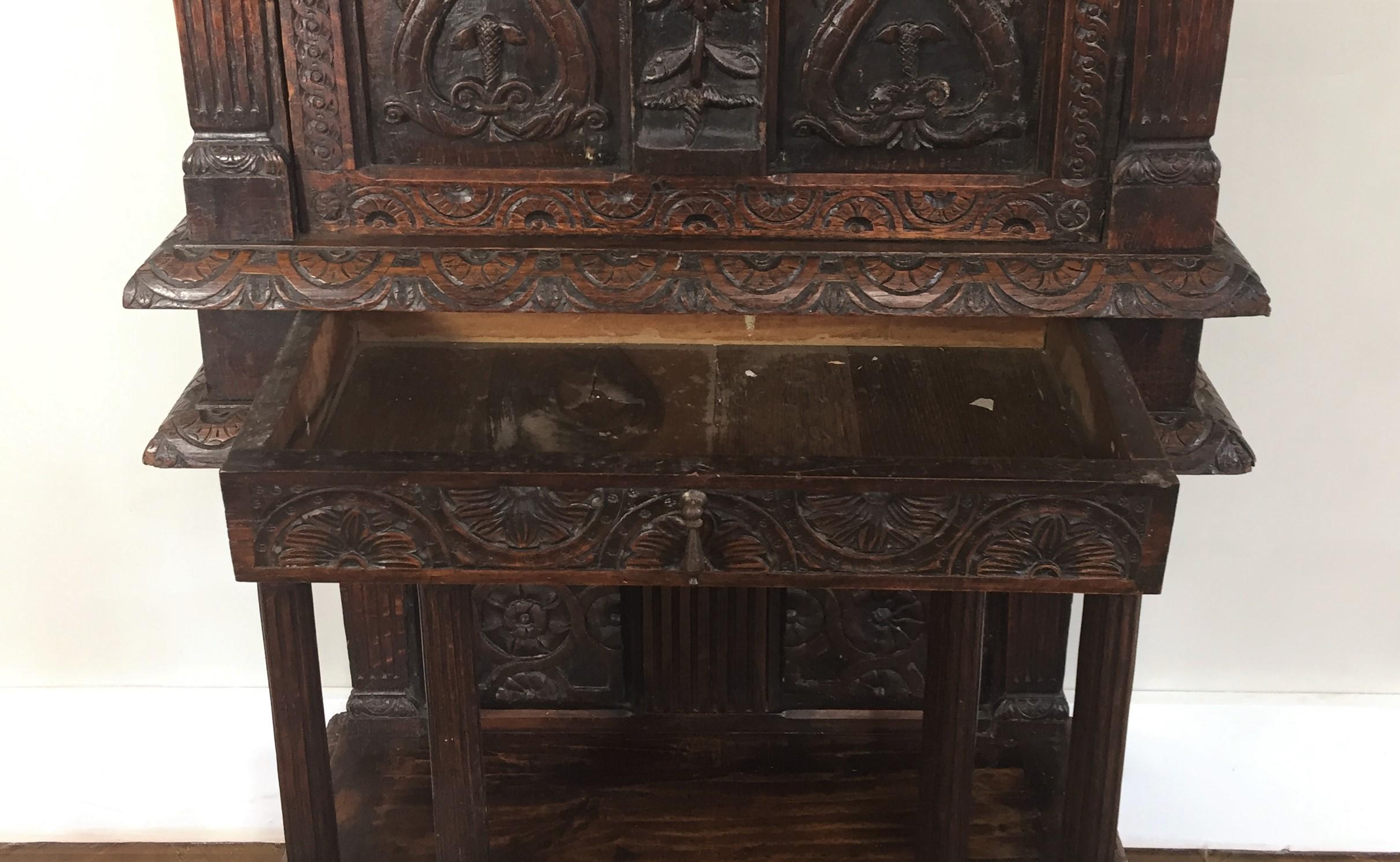 Renaissance Cabinet in Richly Carved Oak, circa 1600 5