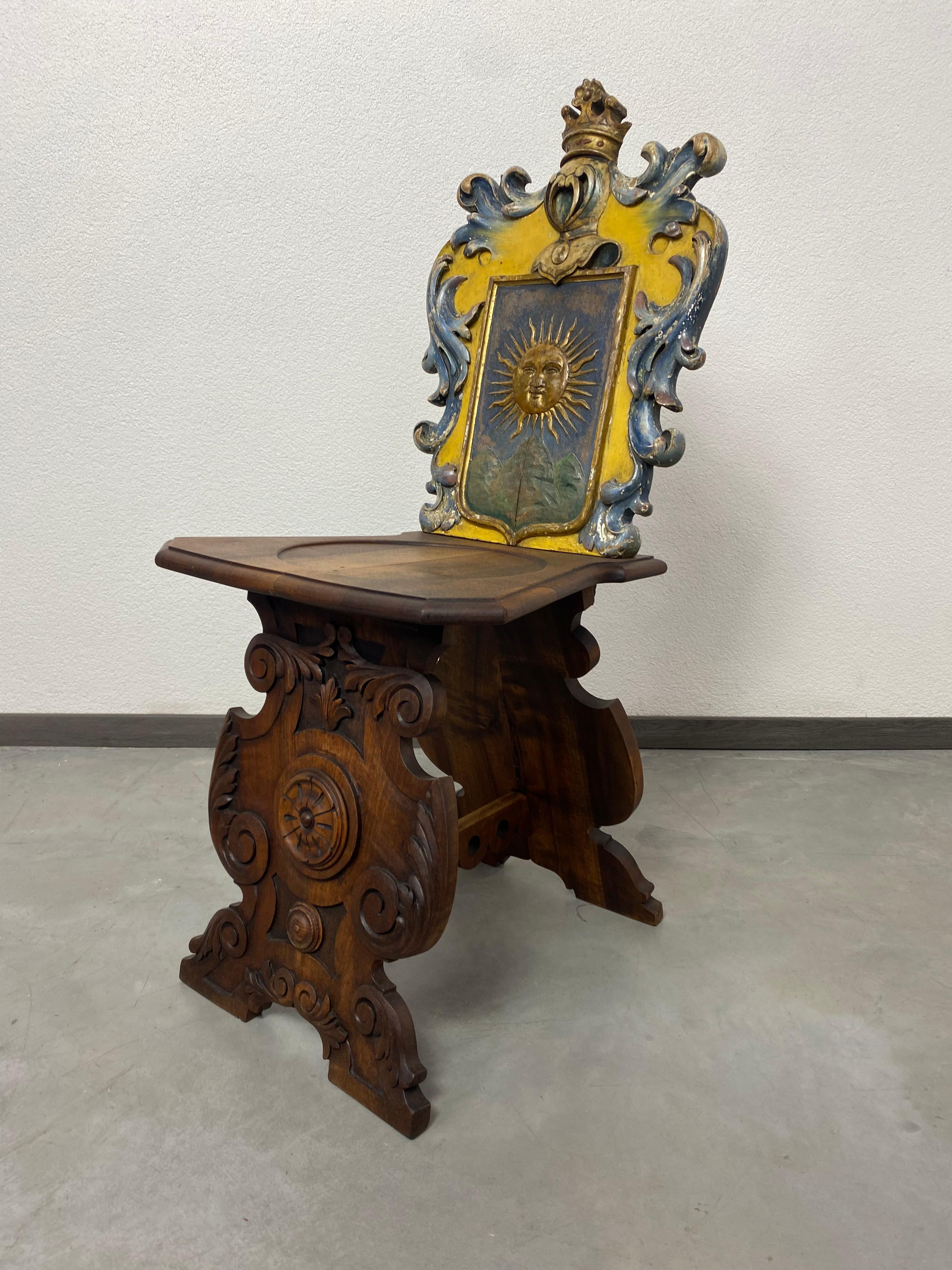 Renaissance chair with heraldic emblems of the Szontágh de Igló et Zabar family in excellent original condition.