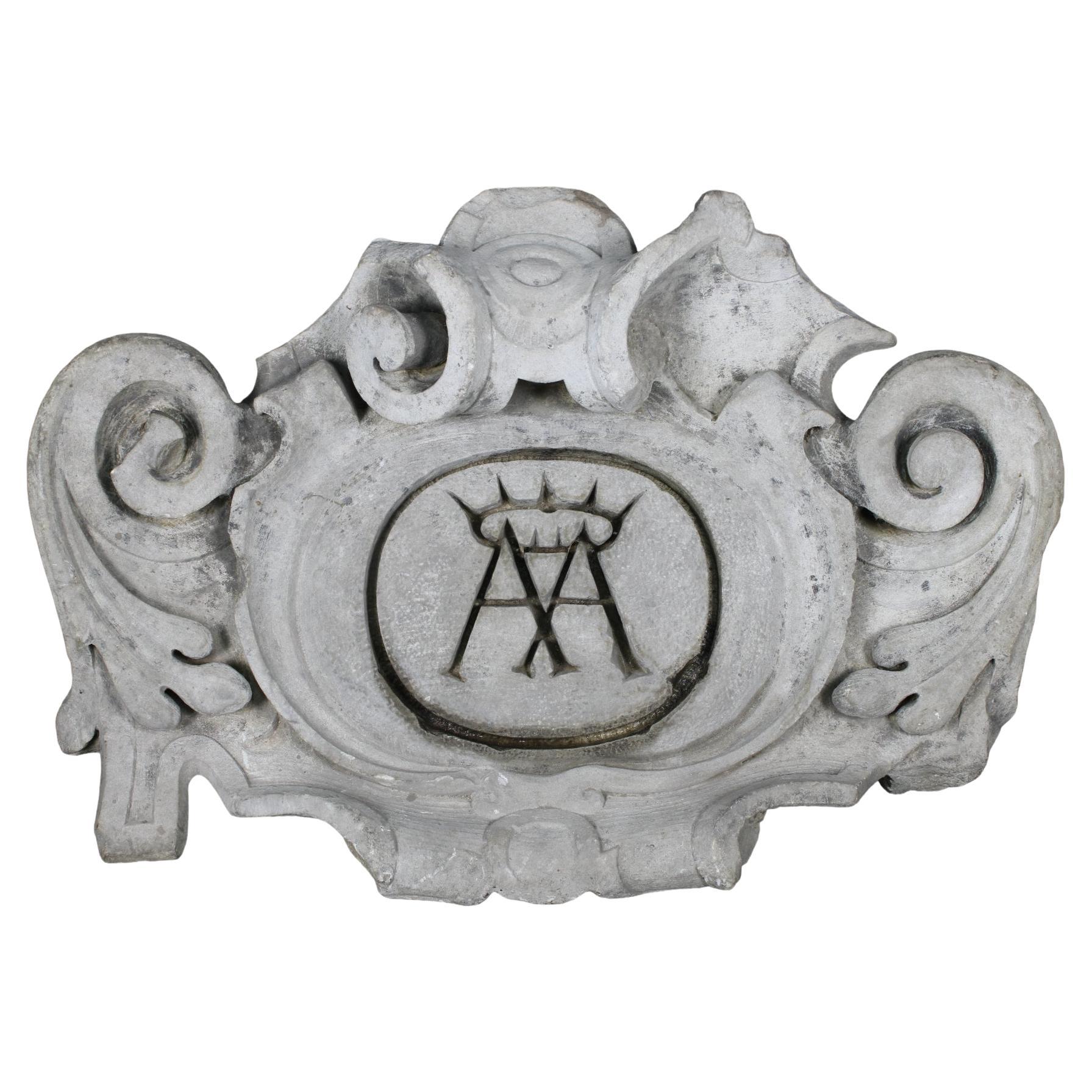 RENAISSANCE COAT OF ARMS in White Carrara Marble Italy 17th Century