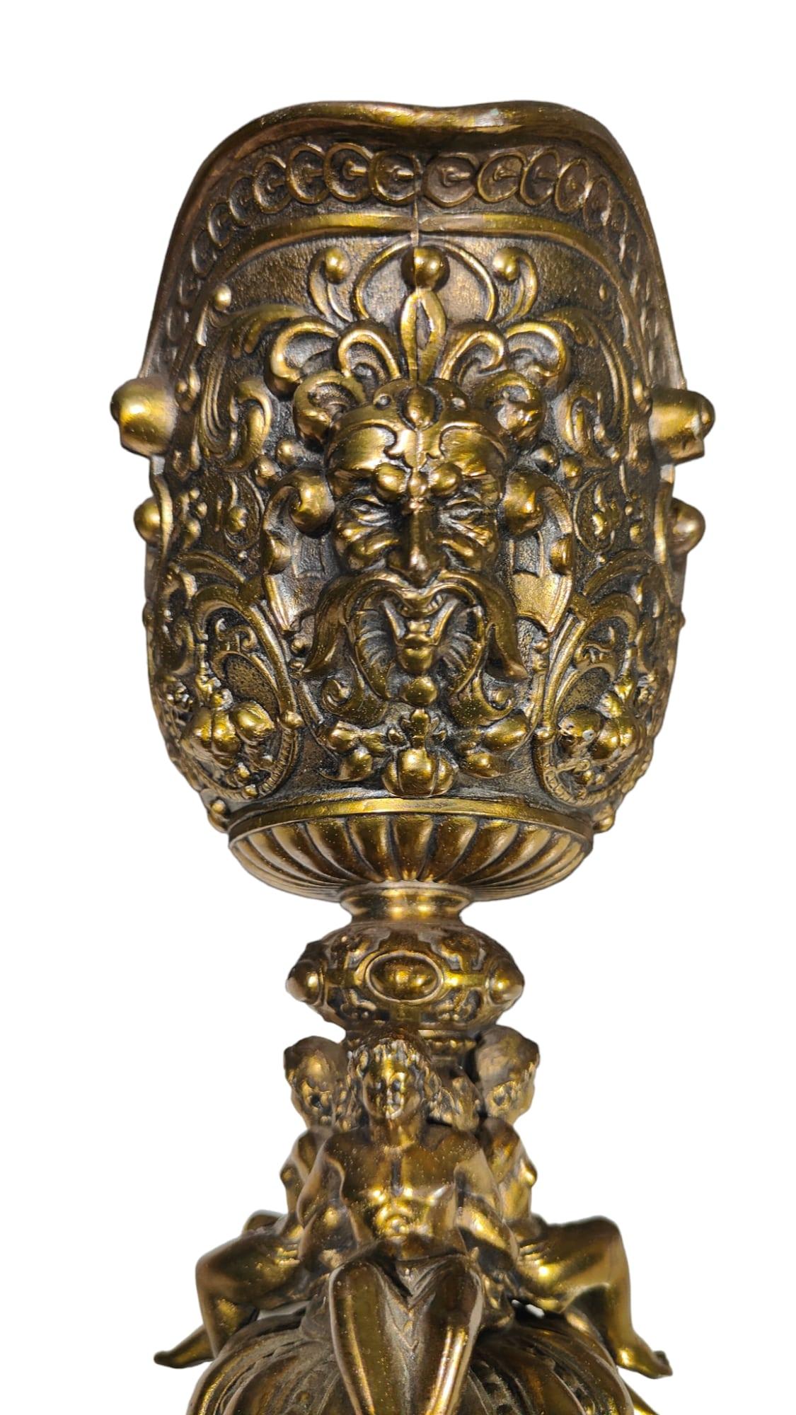 Renaissance Cup In Bronze 19th For Sale 5