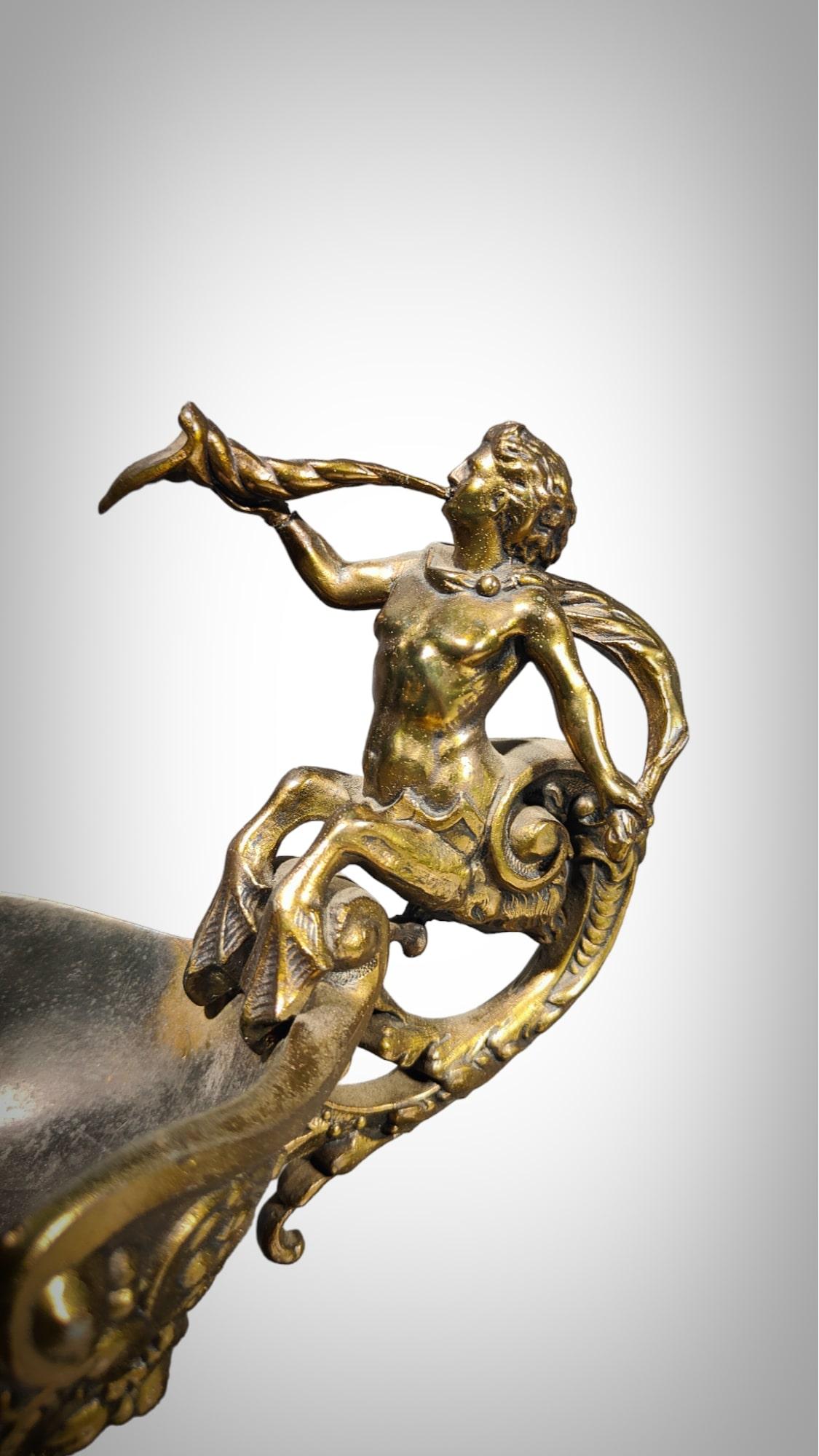 Renaissance-Becher aus Bronze 19. im Zustand „Gut“ im Angebot in Madrid, ES
