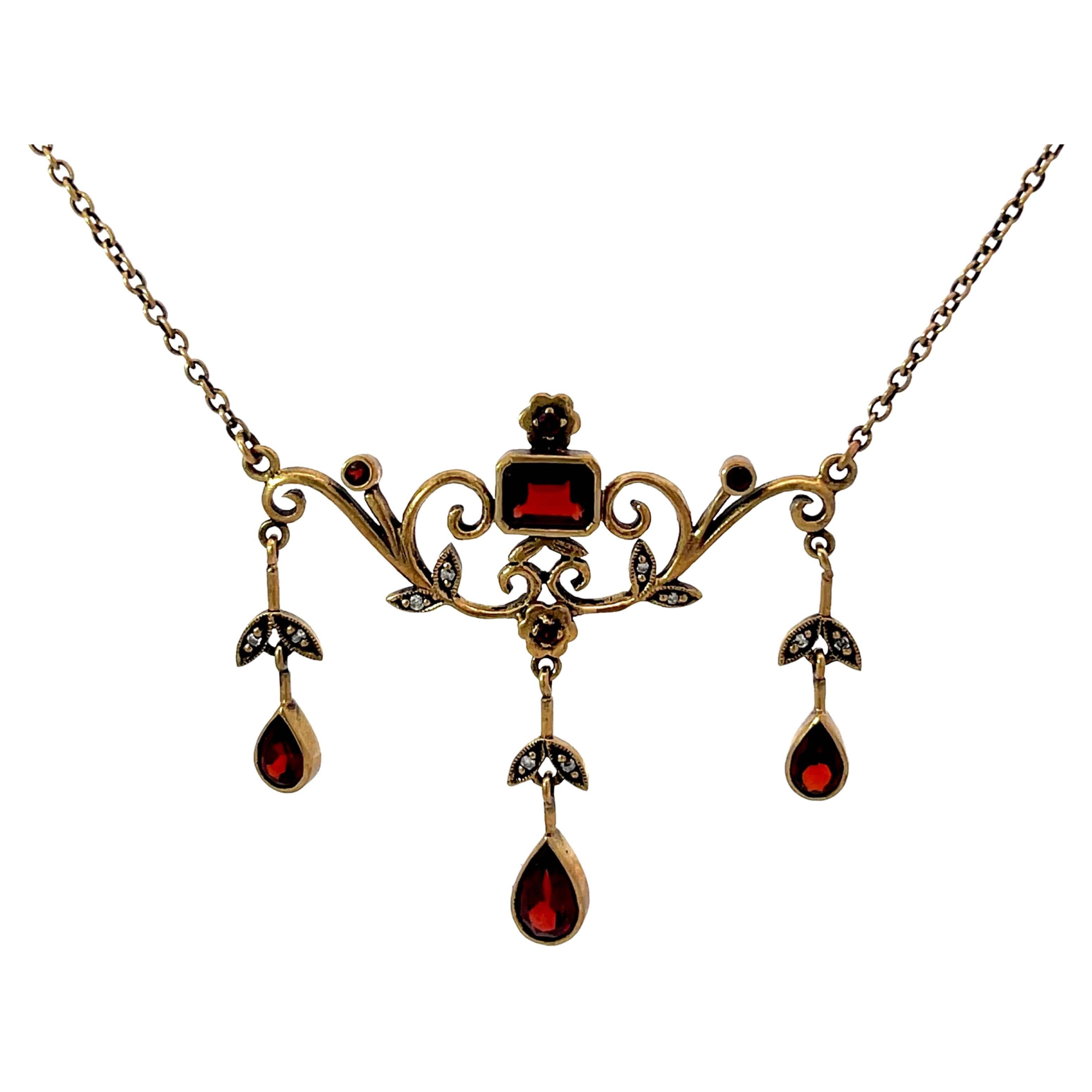 Dangly Halskette aus 9k Roségold mit Diamanten und rotem Granat im Renaissance-Stil
